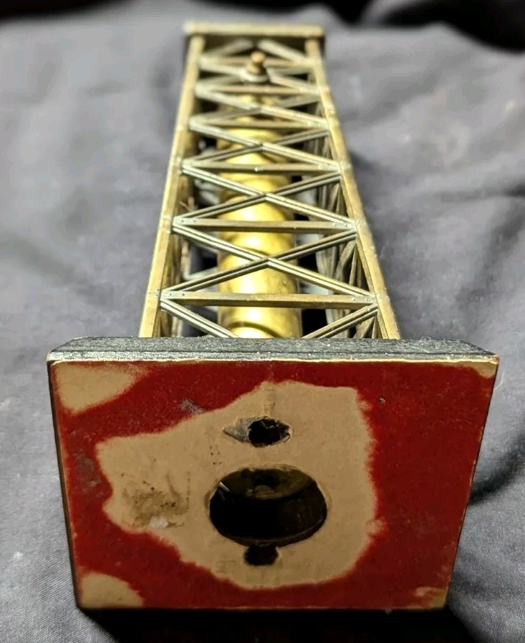 1950s Oil Derek Brass Table Cigarette Lighter