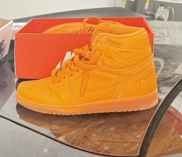 Nike Men’s Jordan 1 High High Top Lace-Up Athletic Sneakers Orange