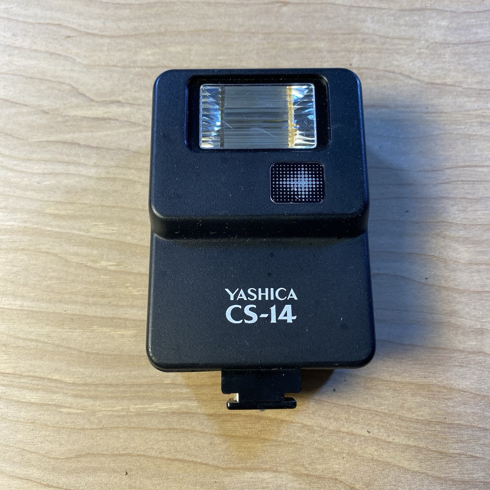 Yashica CS-14 Flash Mini Speedlite Single Pin