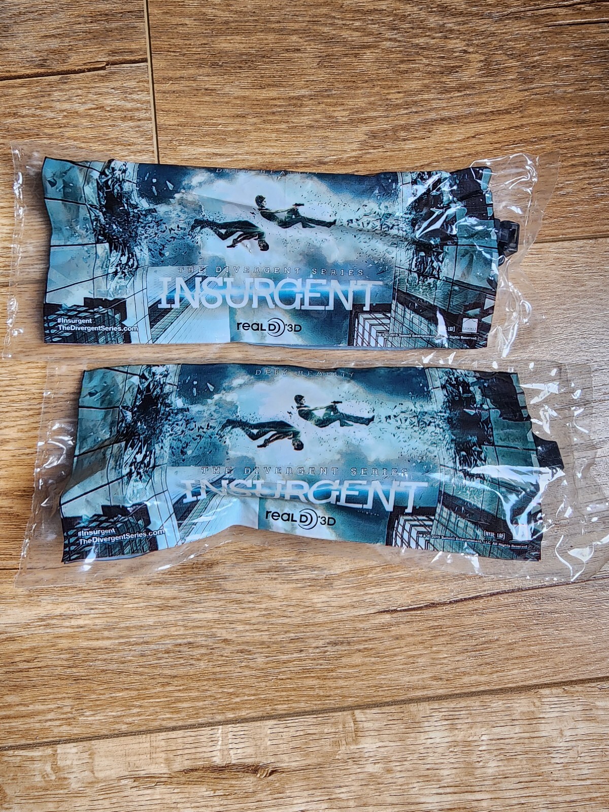 Lot Of 2 NEW Insurgent Real 3D Glasses Divergent Movie Shailene Woodley Theo