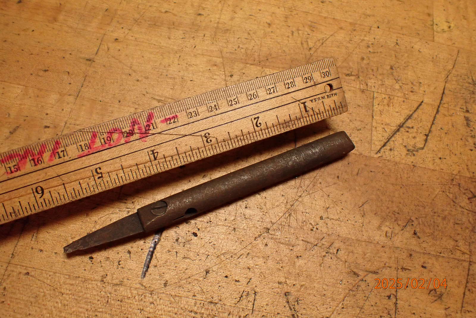 OLDER SURFACE TOOL CUTTER GRINDER SHARPENING INDEX FINGER MACHINIST TOOL