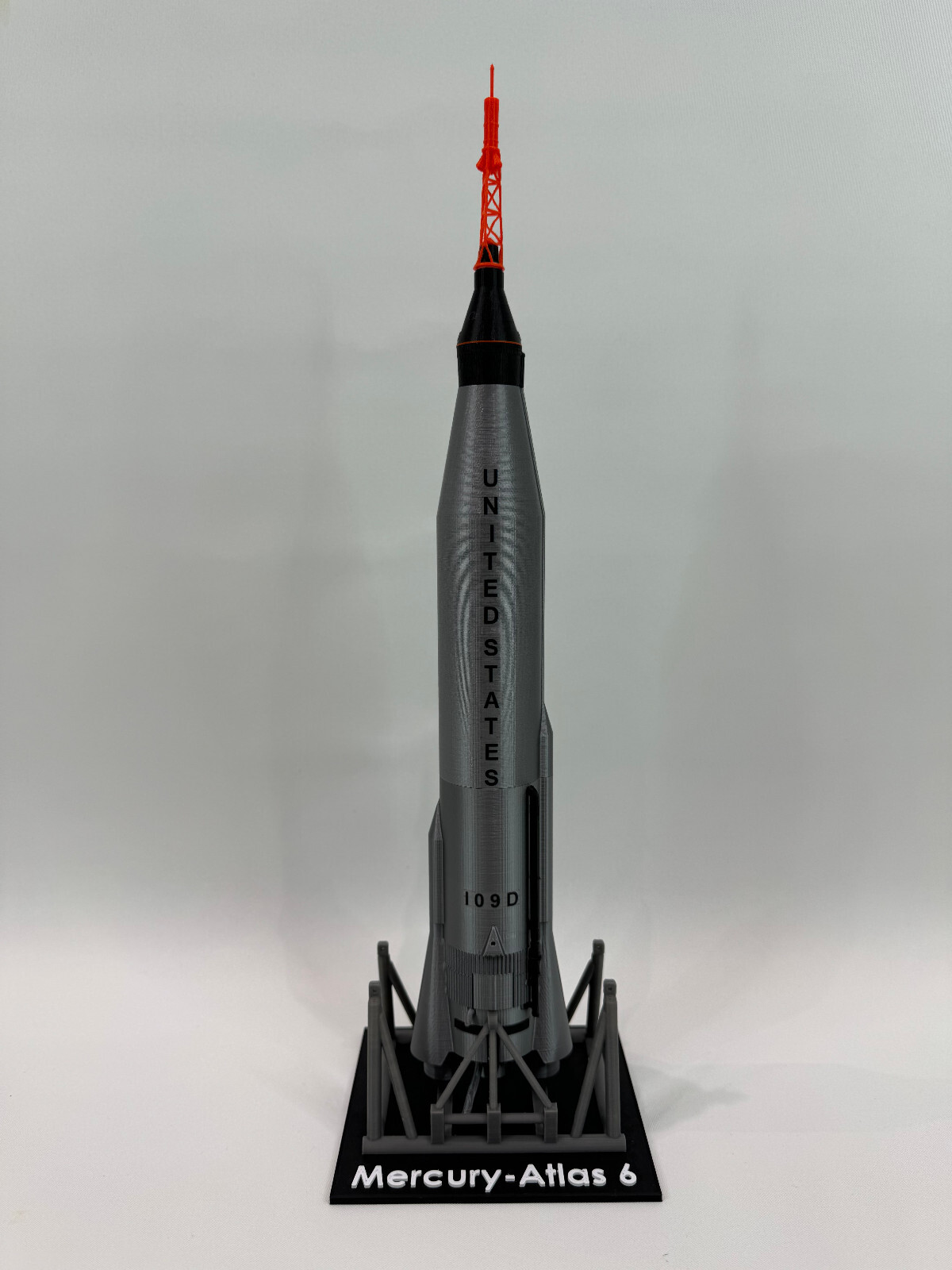 Atlas Mercury MA6 LV-3B 109-D  Model Rocket Kit 1/72 Scale 390mm 15inch