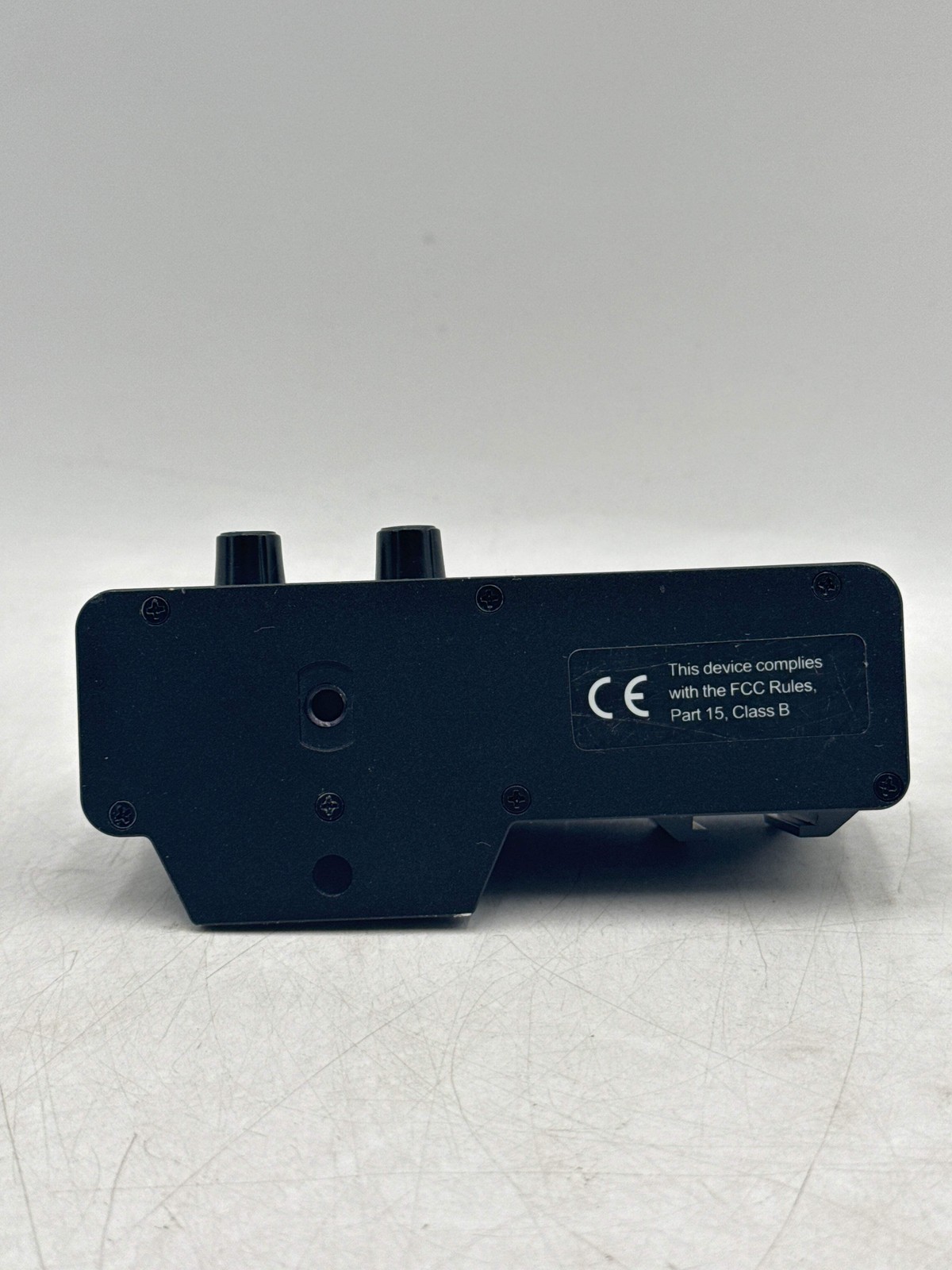 Beachtek DXA-POCKET Compact Audio Adapter - Black