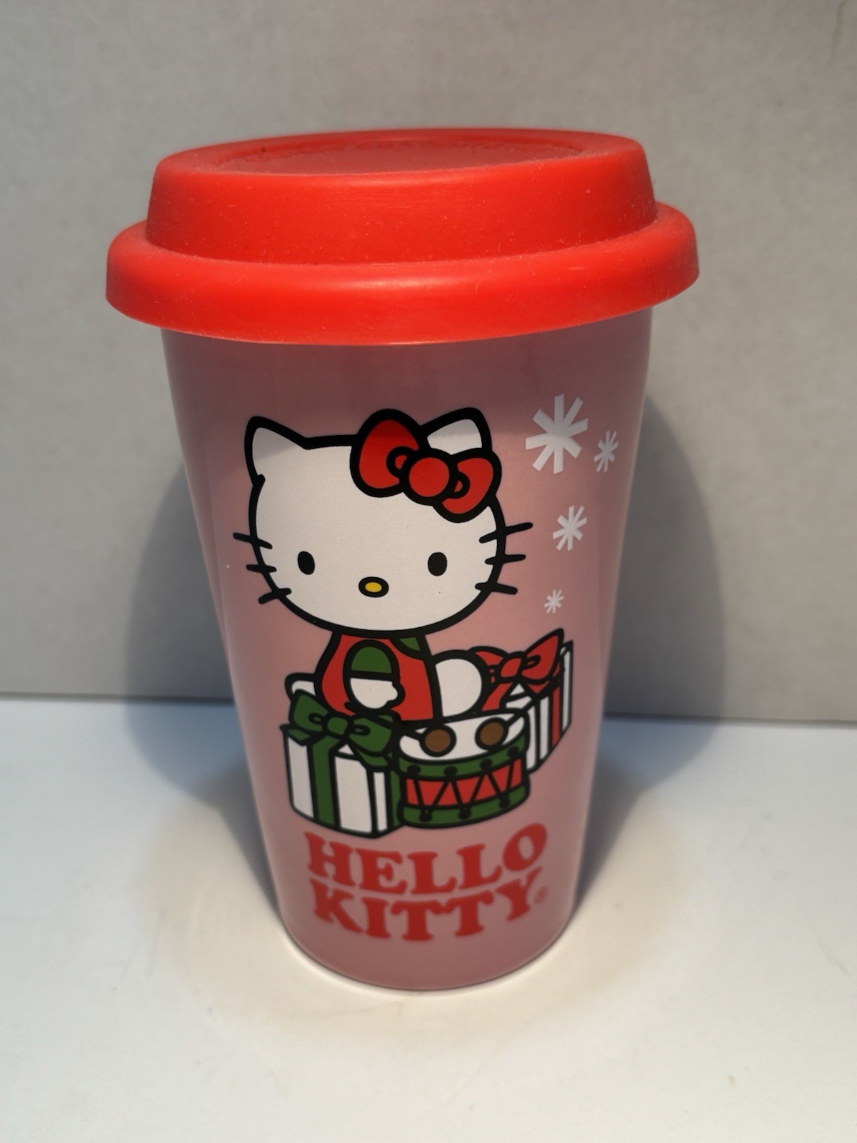 Hello Kitty Christmas Holiday Ceramic Travel Tumbler Sanrio Hot/Cold Lidded NOS