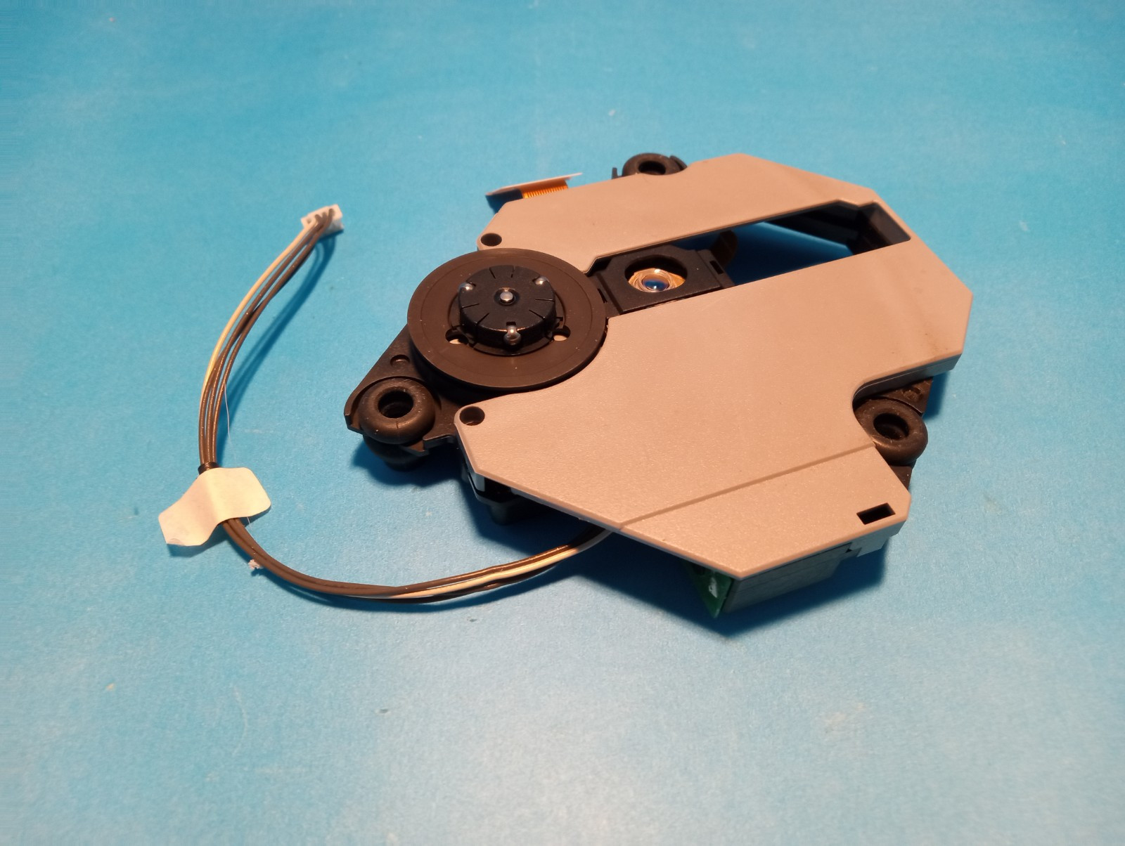 PSOne optical CD Disc Drive Laser deck OEM original works PS1 Slim SCPH-101
