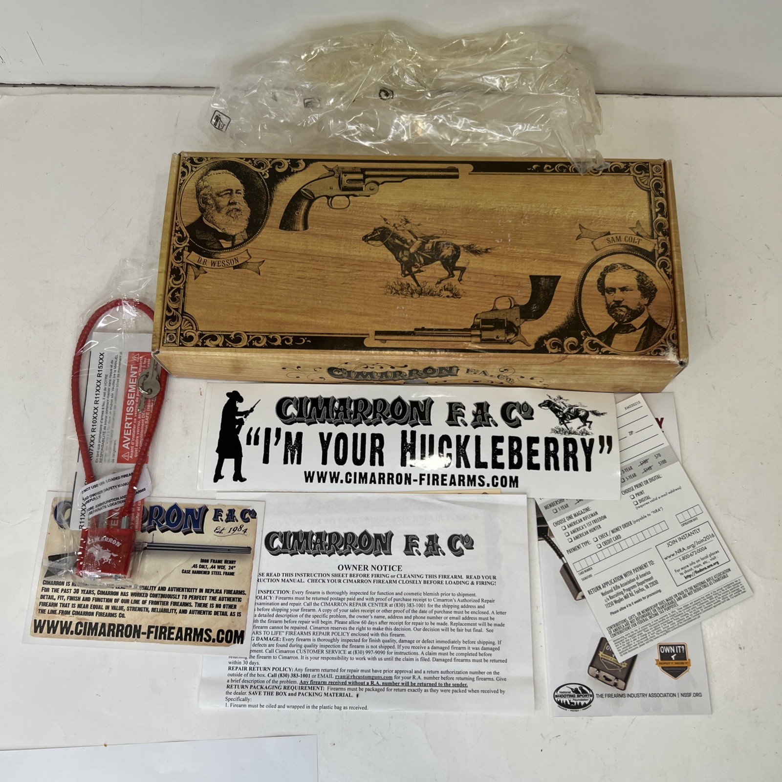 Cimarron Firearms .45 LC Revolver Gun Box  Uberti Italy Empty Box Lock Papers