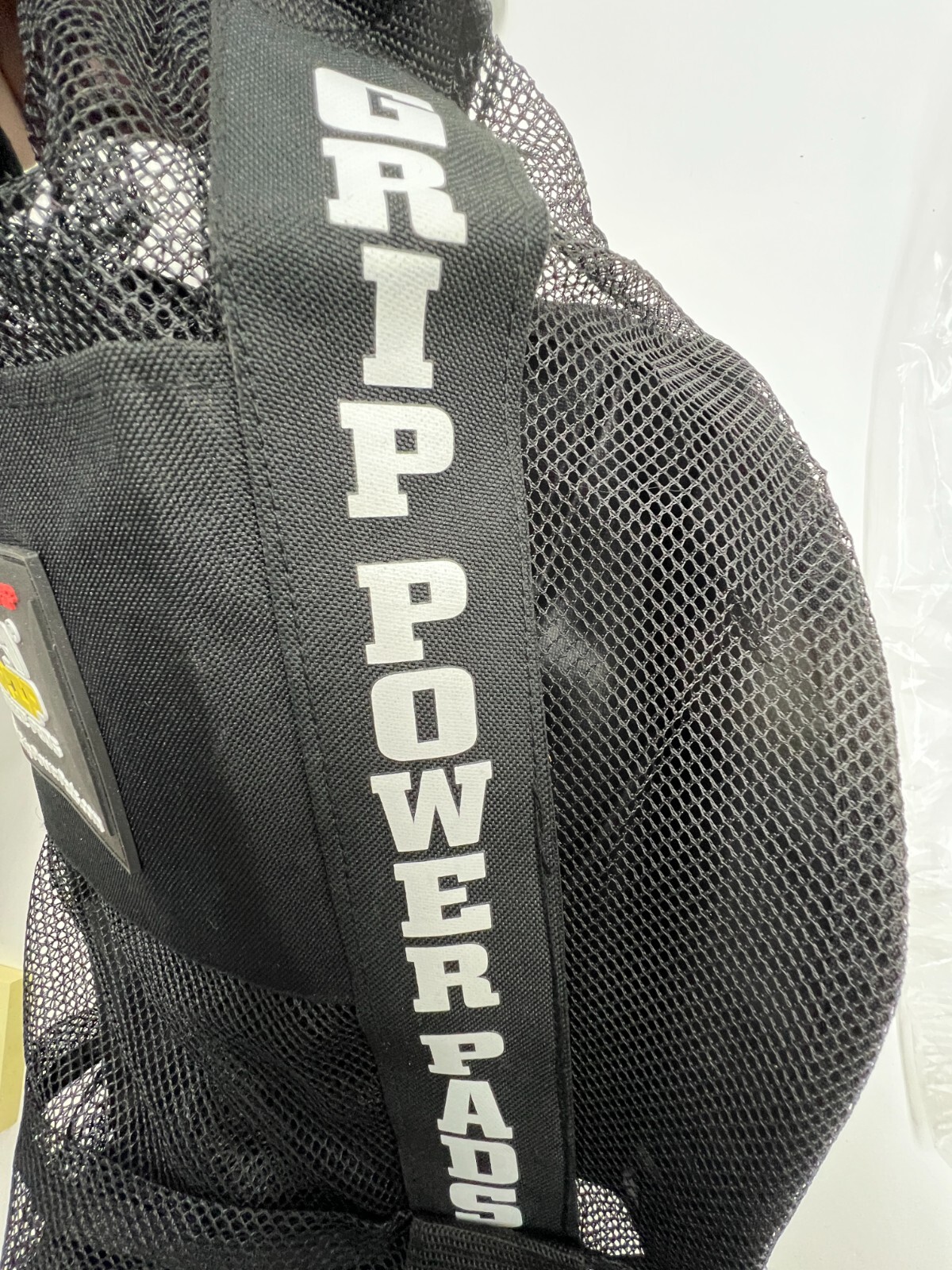 Grip Power Multipurpose Boxing Beach Scuba Diving Adjustable Pads Mesh Gear Bag