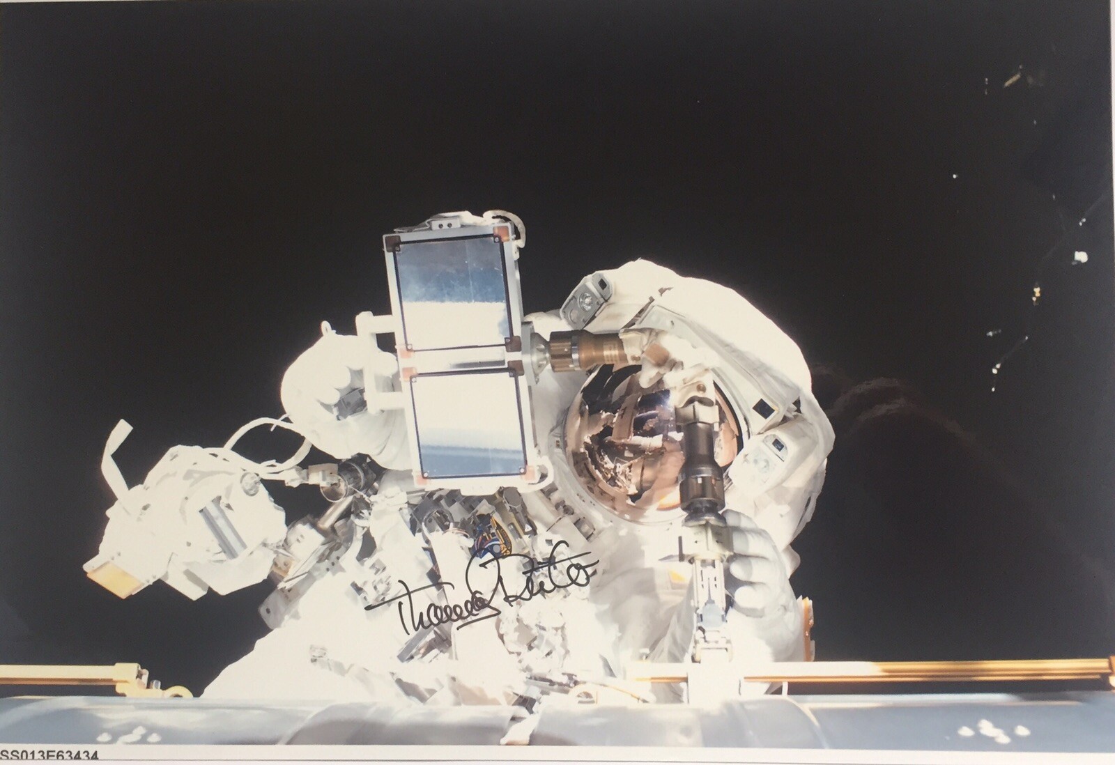 16) Thomas Reiter signed ESA large photo original signature autograph signed