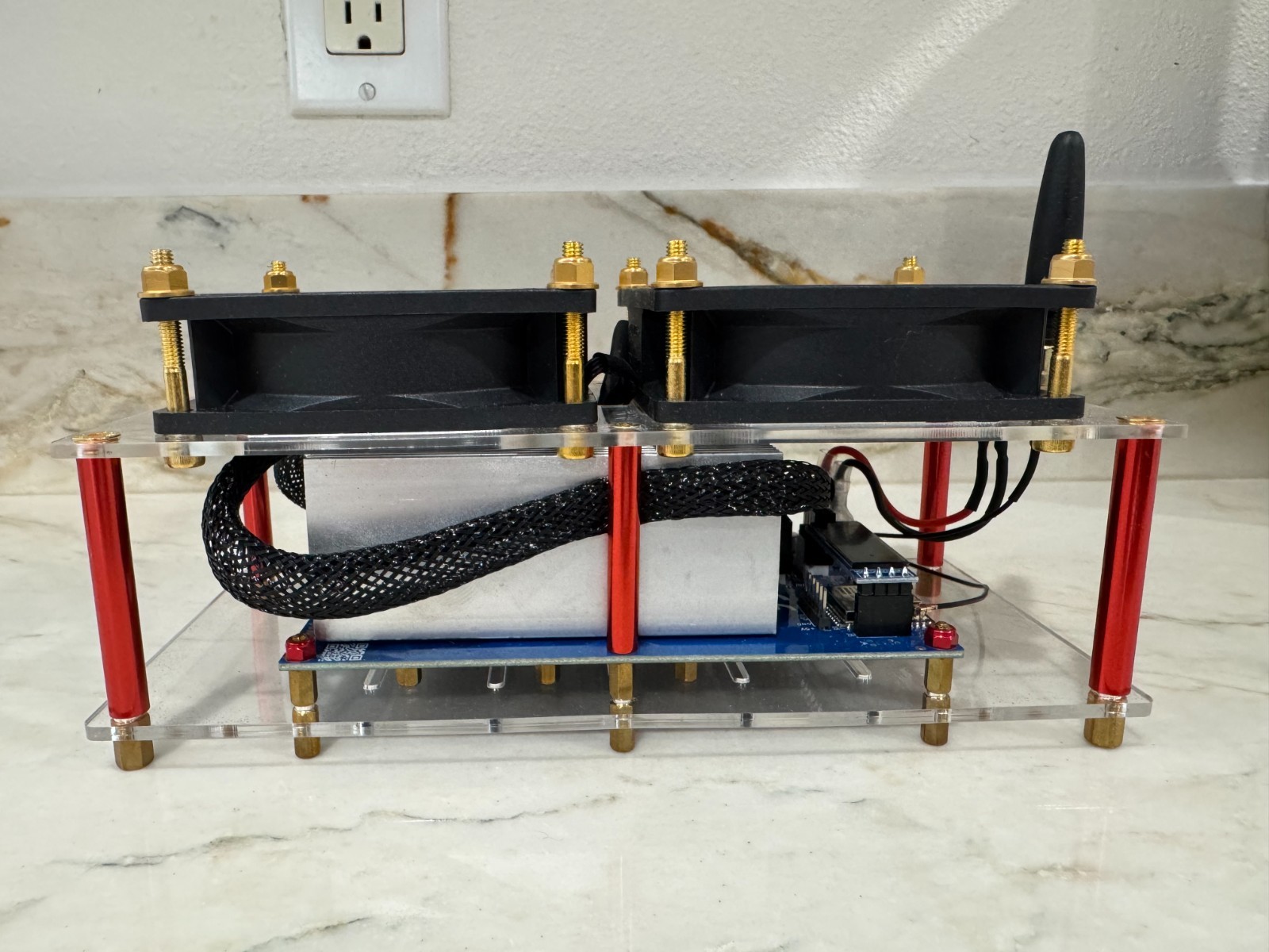 TCH Bitaxe Supra Hex 4.2TH Bitcoin Solo Lottery Miner Tested Working