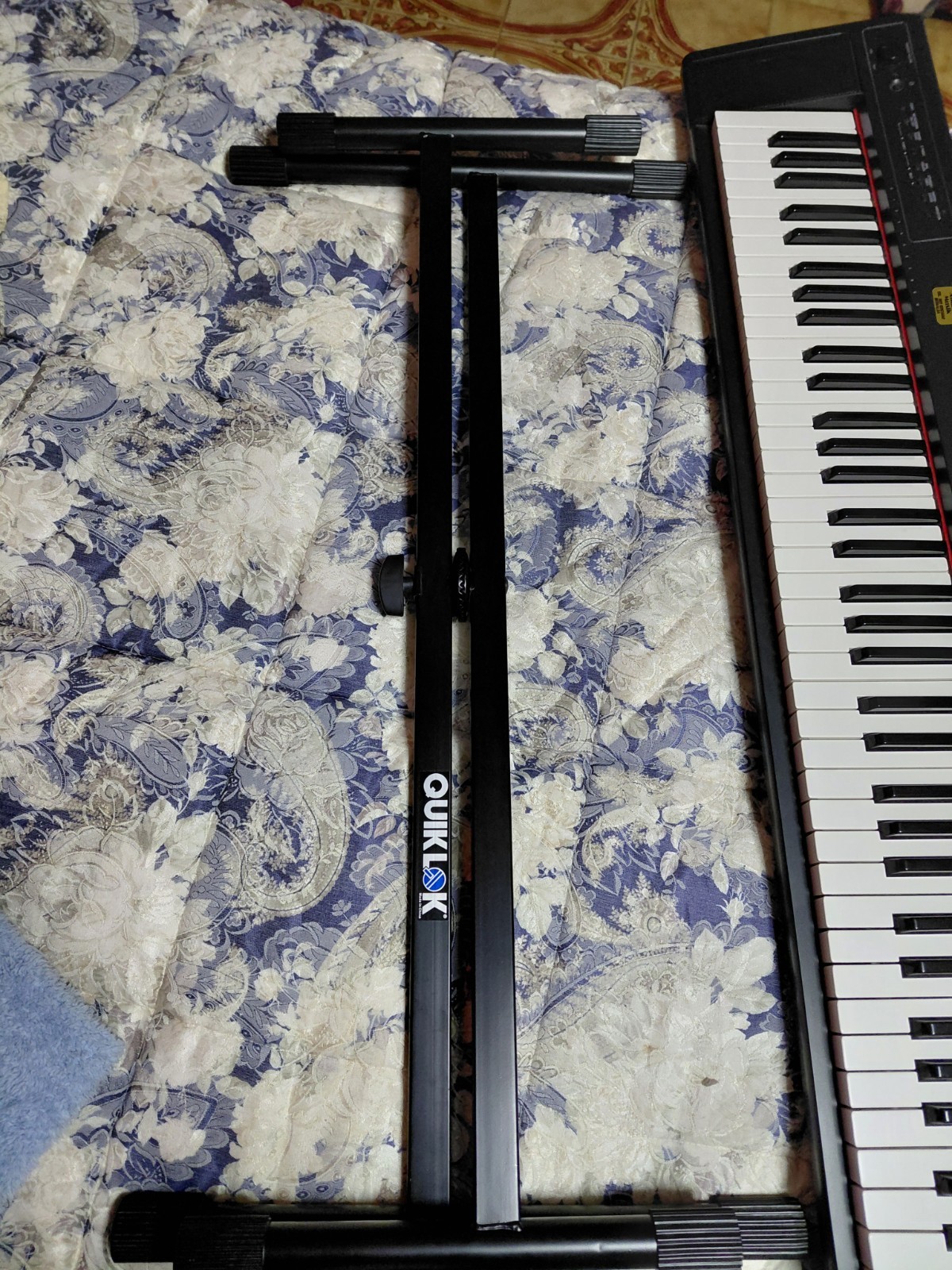 Yamaha digital piano with Quikolk and Leggio support