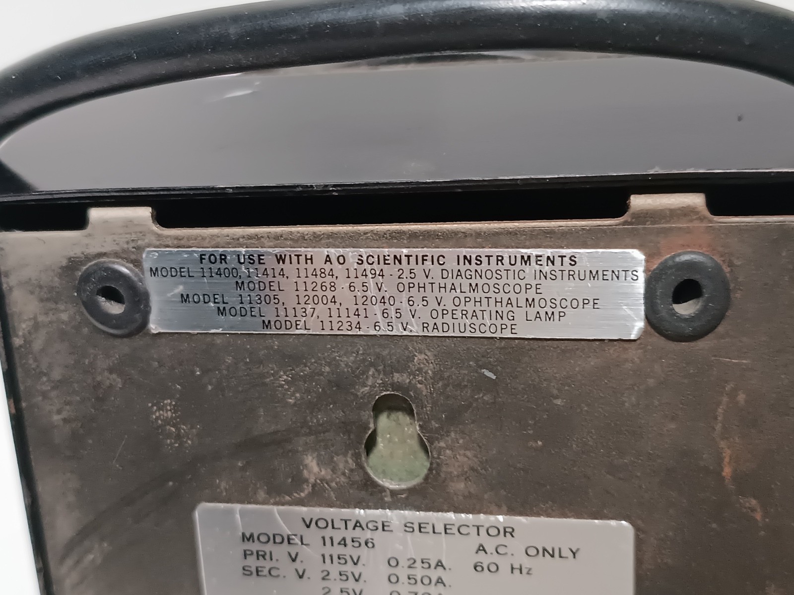 American Optical 11456 Cradle/Instrument Transformer/Voltage Selector