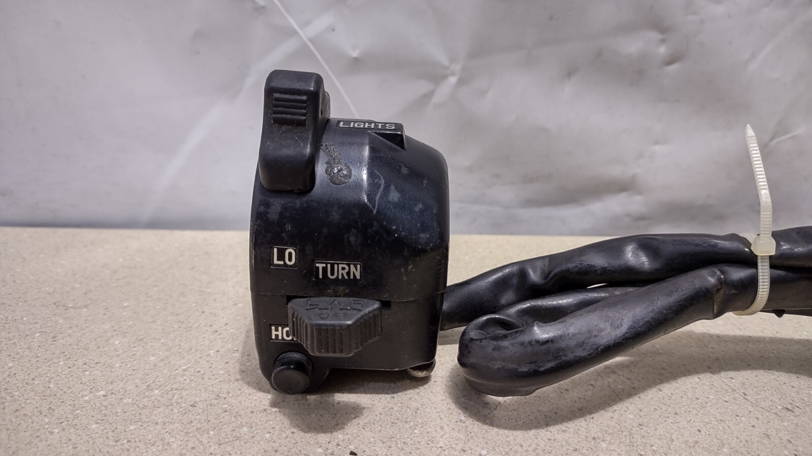 1982 Yamaha Virago XV920 Left Handlebar Switch Lighting Switch #PL-222