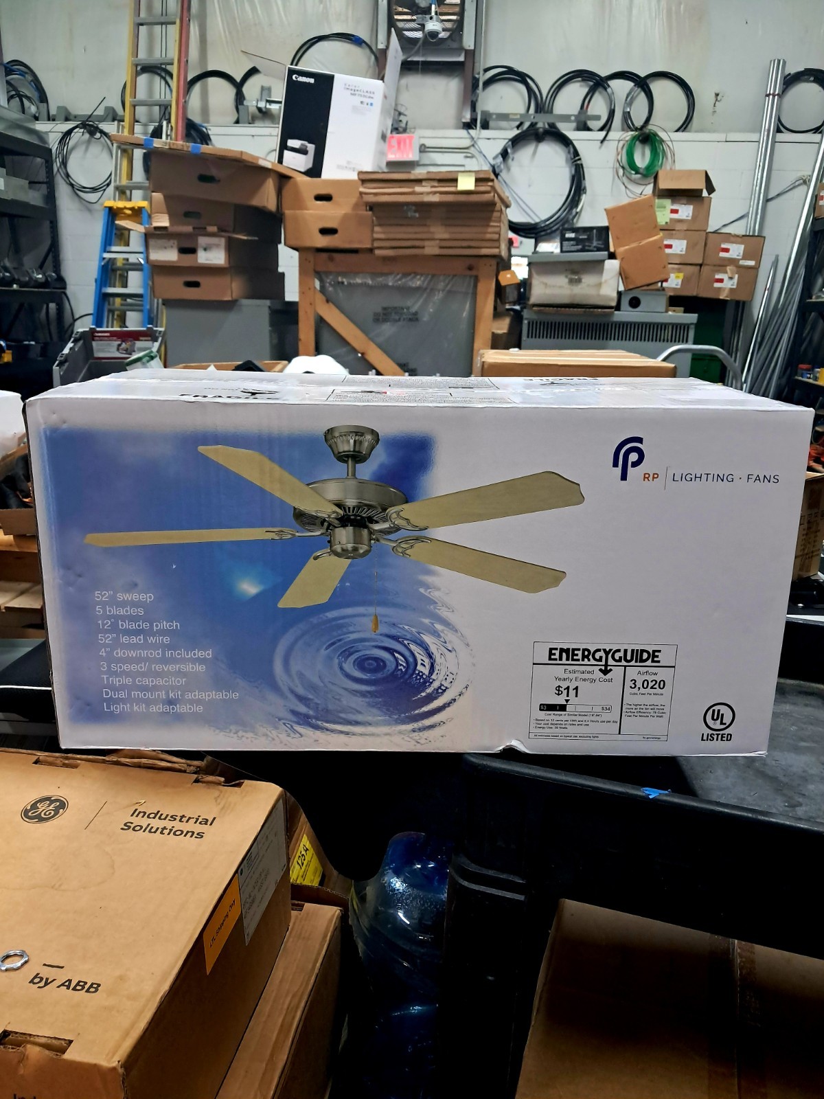 Ceiling Fan 52” + Lighting Kit RP MODEL 1052 White