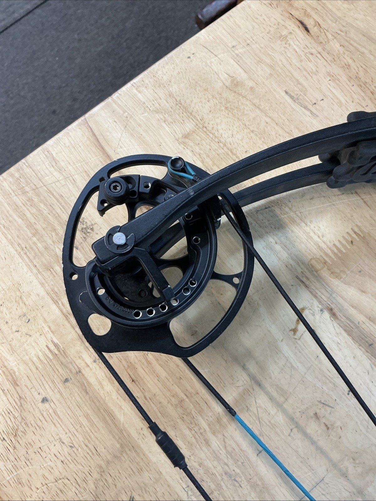 Elite Rezult 38 Compound Bow