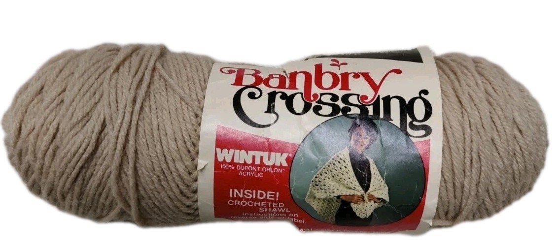 • Vintage Banbry Crossing Wintuk Yarn One Skein 3.5 Oz Color # 68 Lite Beige