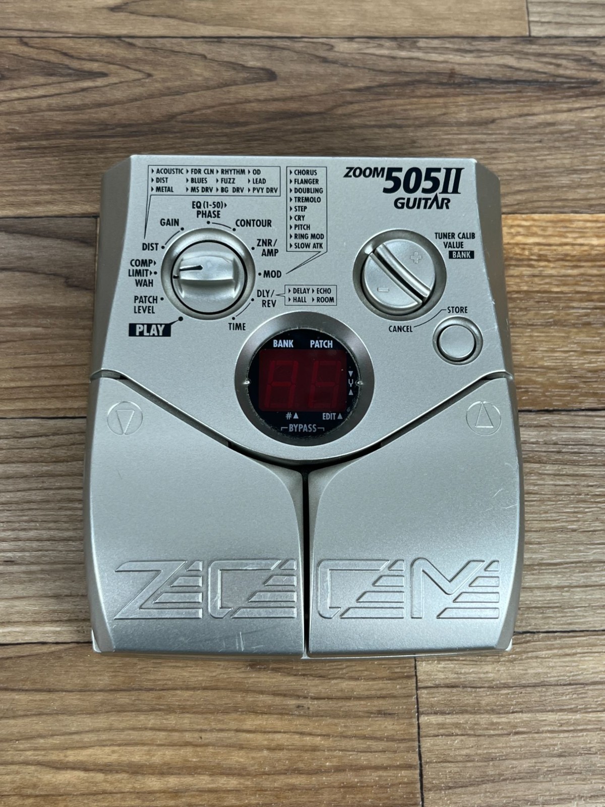 Zoom 505II 505 II Guitar Pedal - Multi Effect Processor pedal No Cable