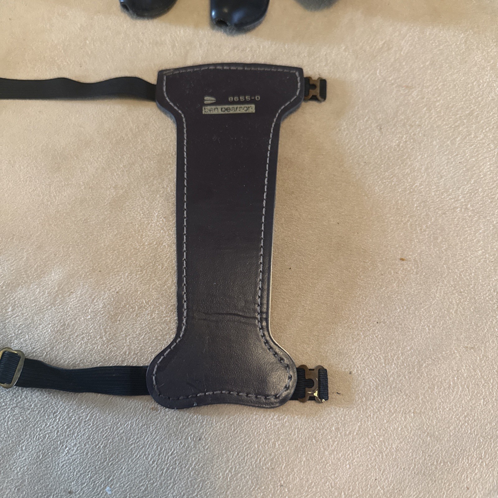 vintage archery Glove And Forearm Protection
