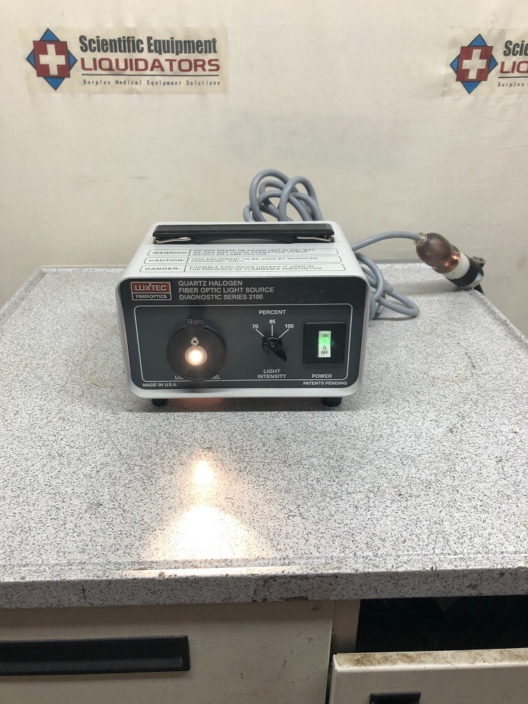 Luxtec 2100 Series Quartz Halogen Fiber Optic Light Source