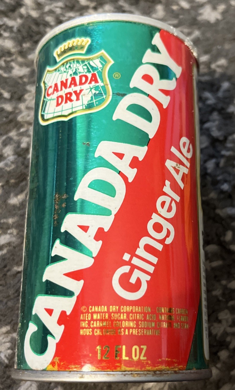 CANADA DRY GINGER ALE CHICAGO BEARS STRAIGHT STEEL HELMET CAN