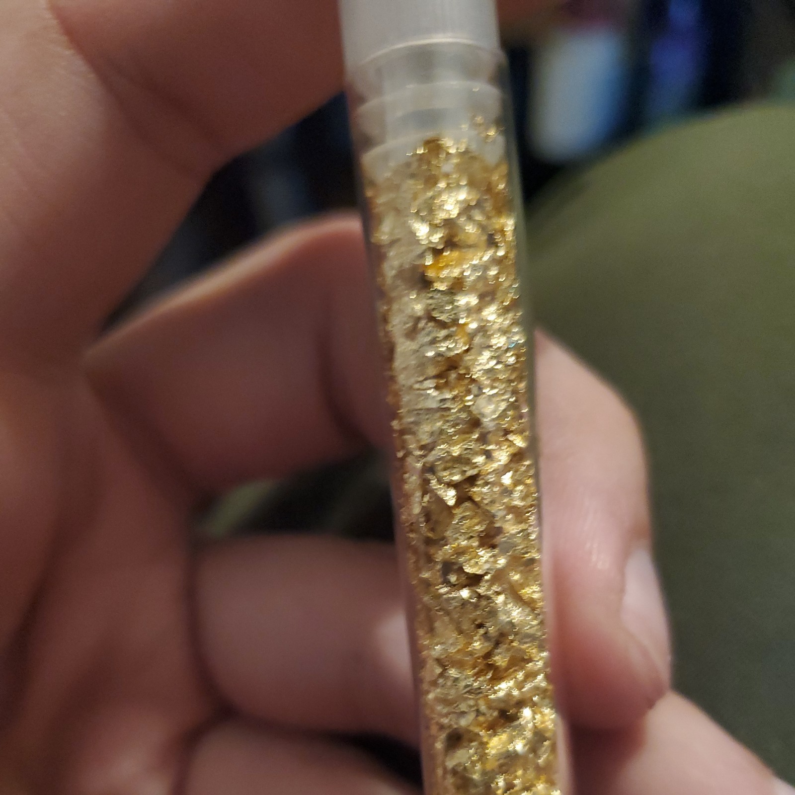1 Large 5ml Vial, Filled Full of Gold Leaf Flakes! Great For Gift Bundle Ship