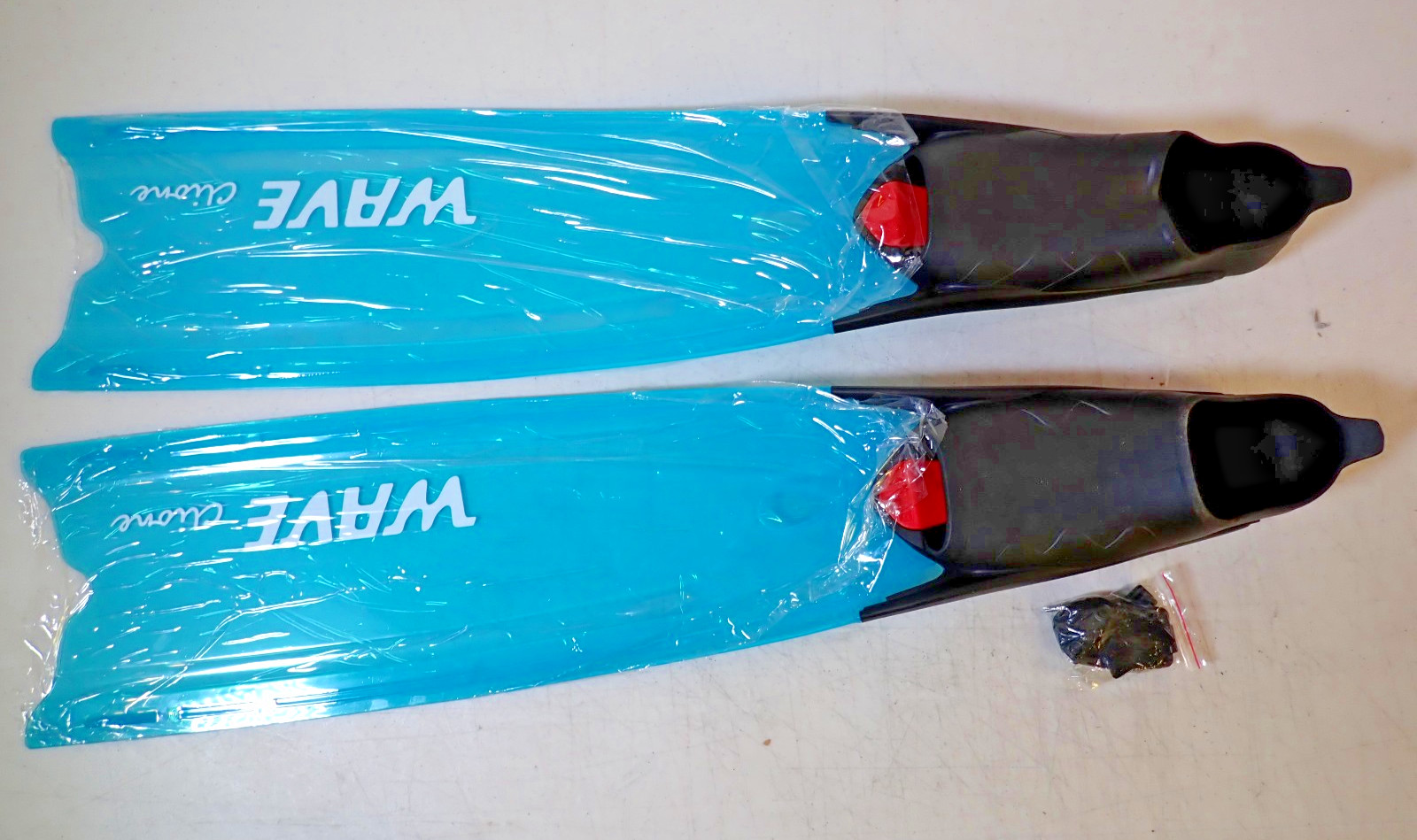 Wave Full Pocket Long Blade Diving Fins for Freediving and Spearfishing 10-11