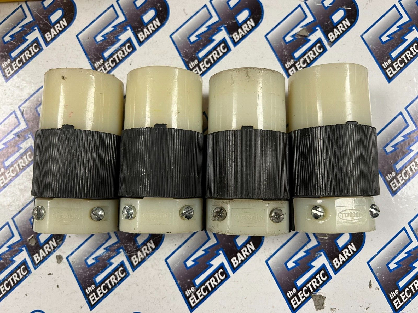 L5-20C TwistLock Connector Body (1 LOT OF 4) 20 Amp 125 Volt 3W L5-20C