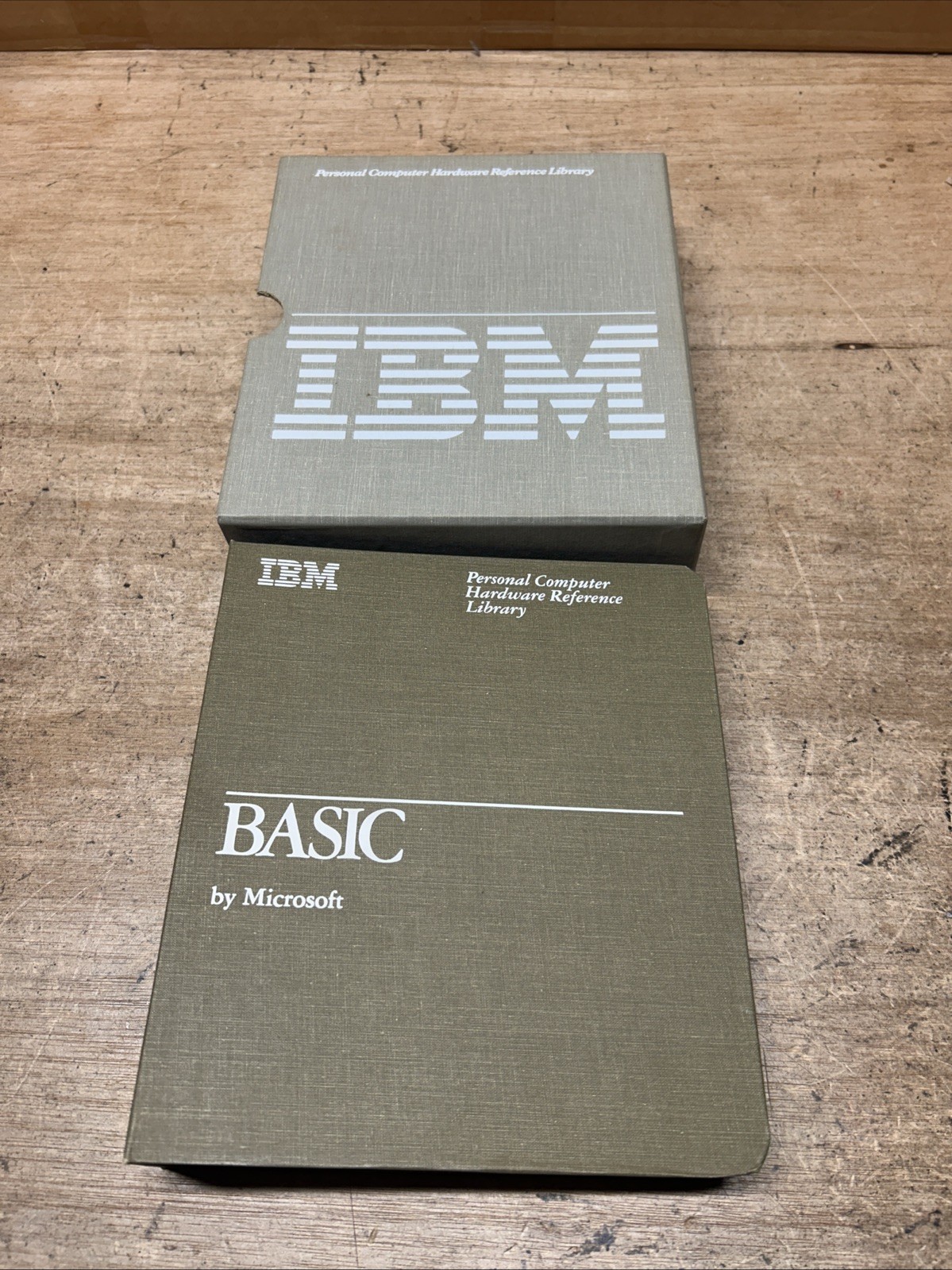 IBM BASIC Reference 1982 1.10 2nd Edition 6025013 (No Software)
