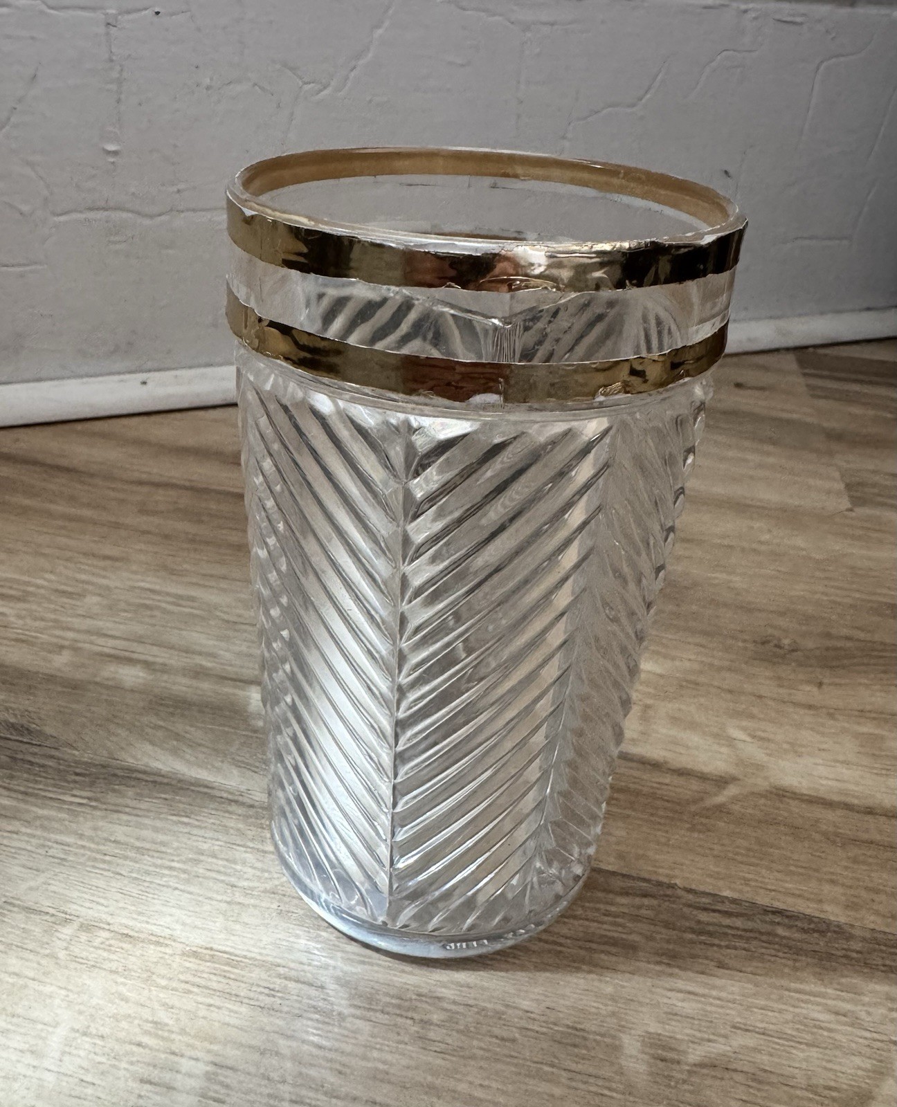 Vintage Magic Mirror Glass Plastic Production Tumbler w/ Pearl Load – Very Good