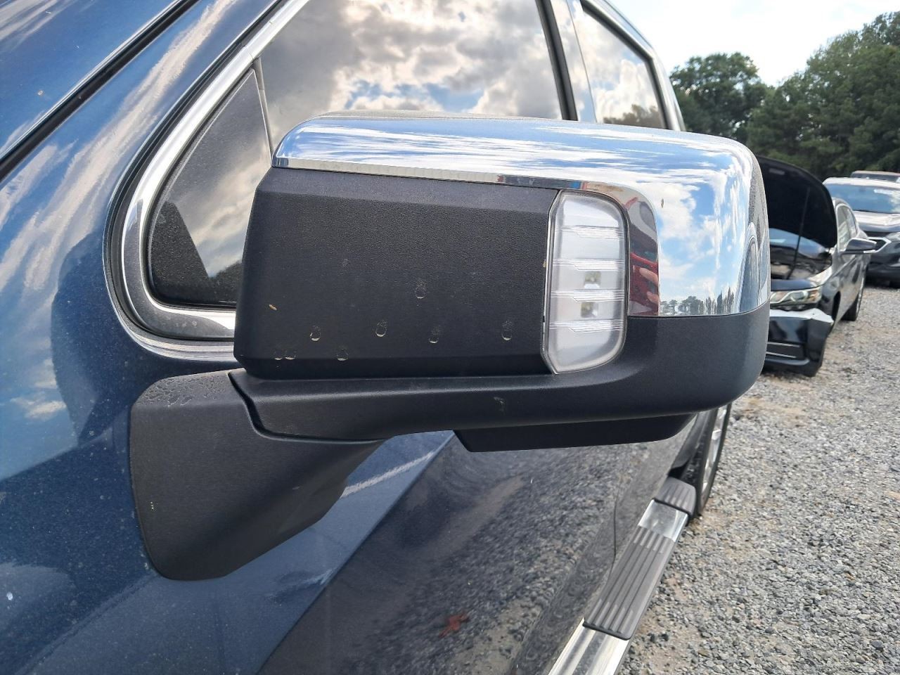SIERRA150 2020 Glove Box 4786500