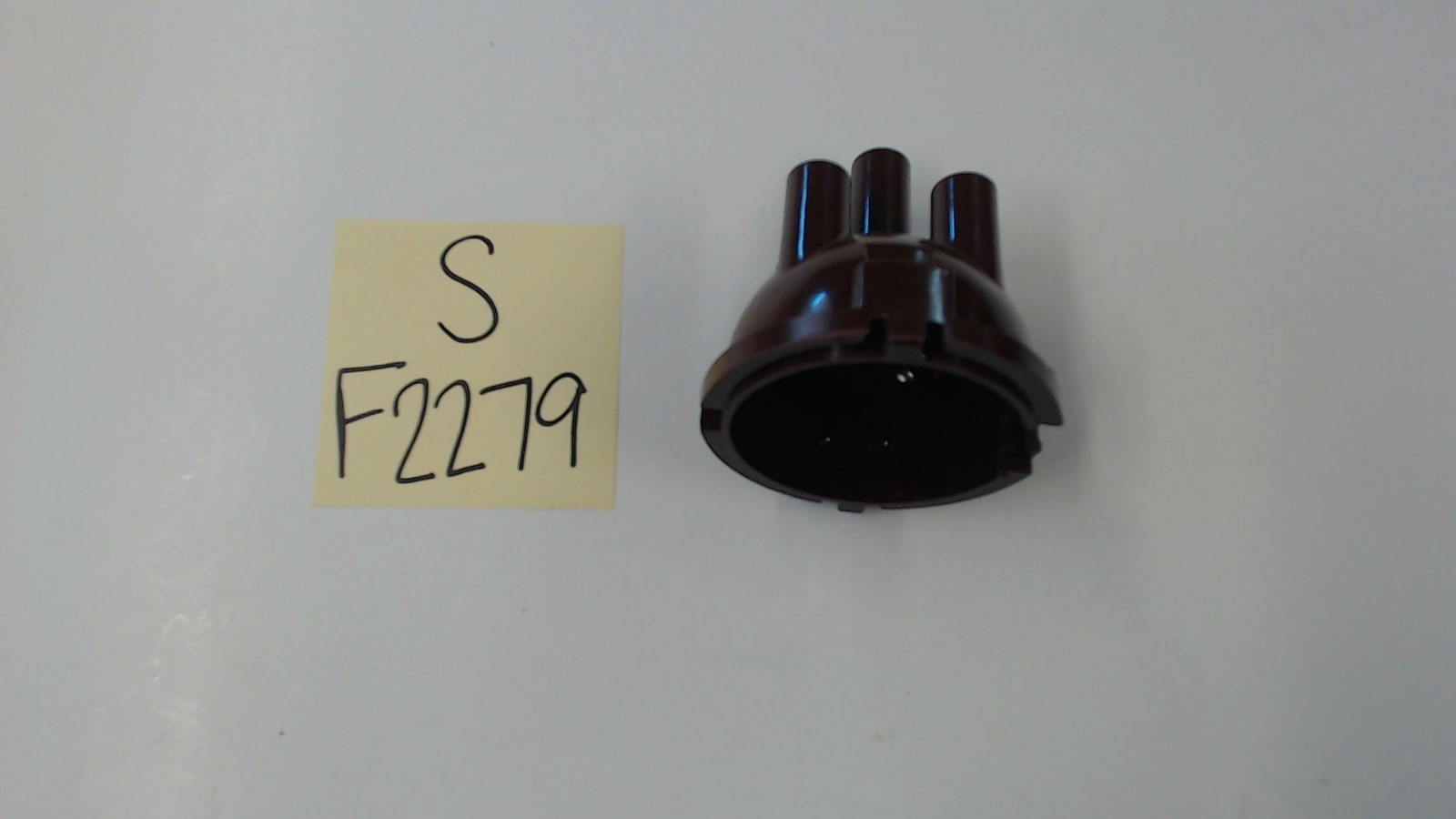 Niehoff AL-67F Distributor Cap