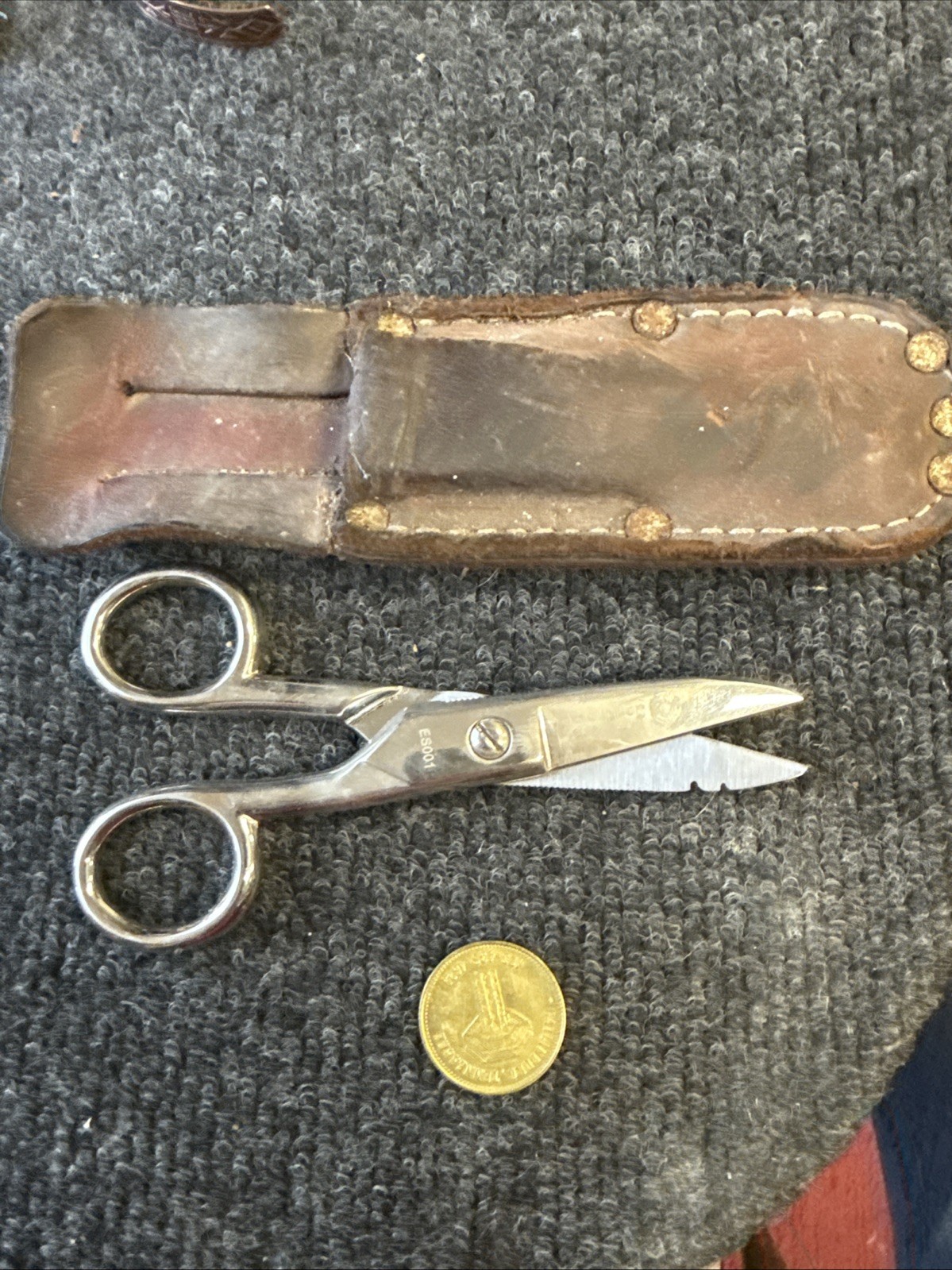 Southwire Electrician's Scissors ES001 USED With Leather Sheath
