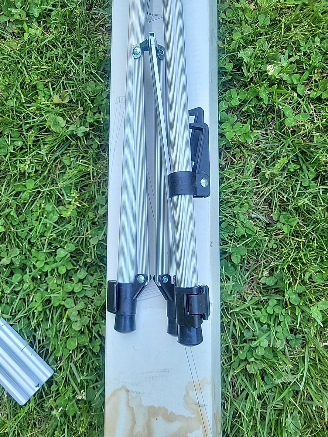 Eldon 34 in. - 64.25 in. Lightweight Telescoping Tripod Easel - Silver