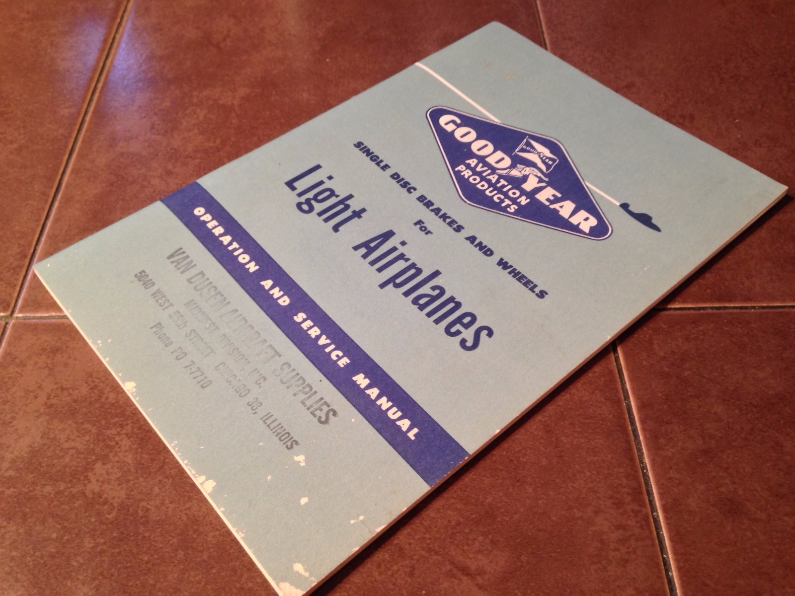 Goodyear Single Disc Brakes & Wheels Service Manual for Light Airplanes
