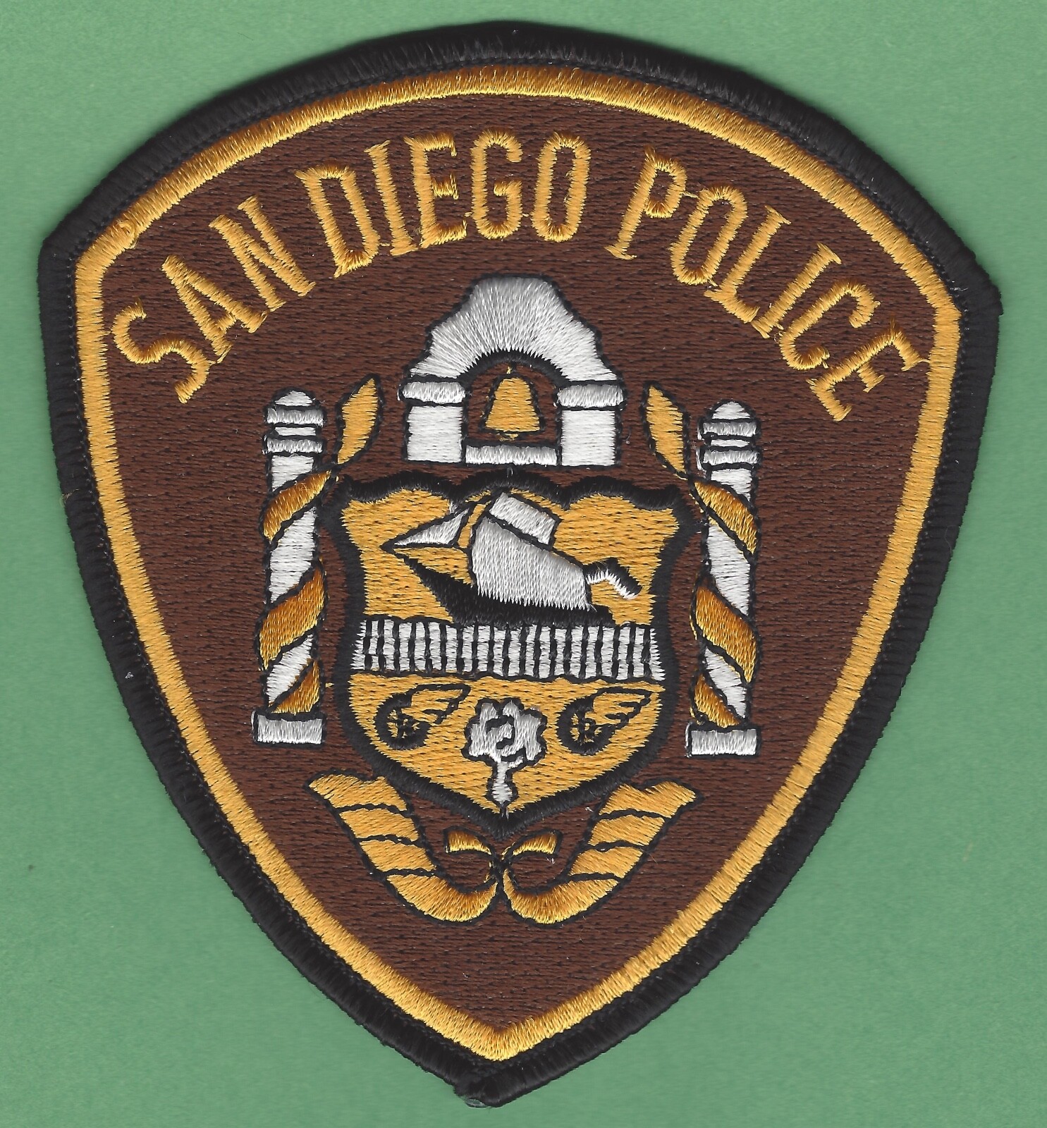 SAN DIEGO CALIFORNIA POLICE SHOULDER PATCH