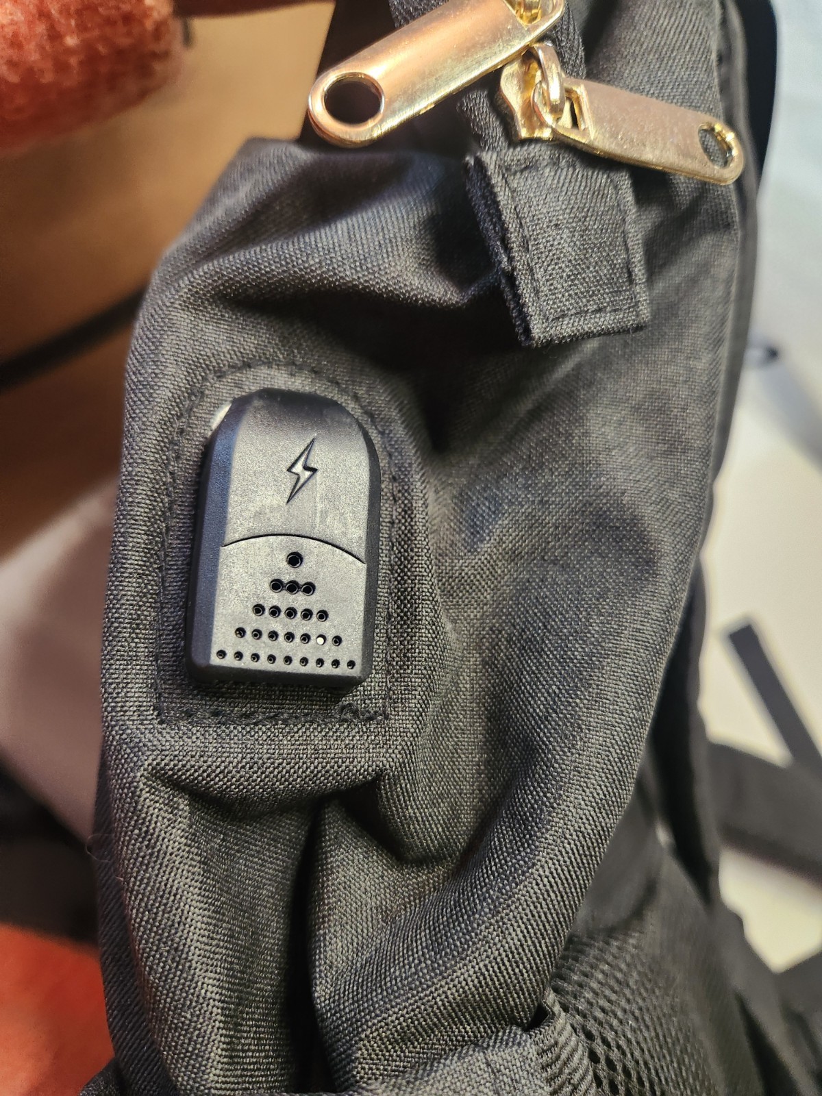 Kuosdaz Backpack