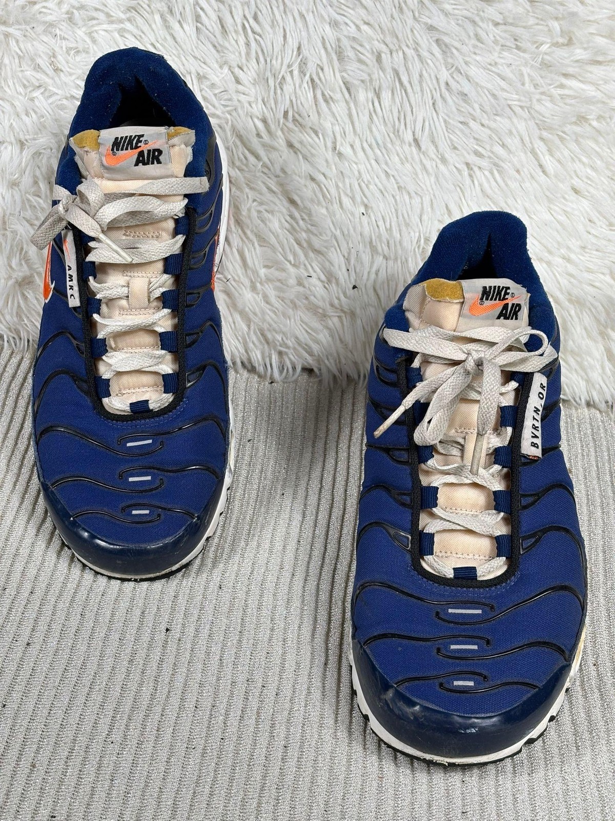 Nike Air Max Plus Shoes Mens Size 10 Navy Orange Athletic Club AMRC DC9332-003