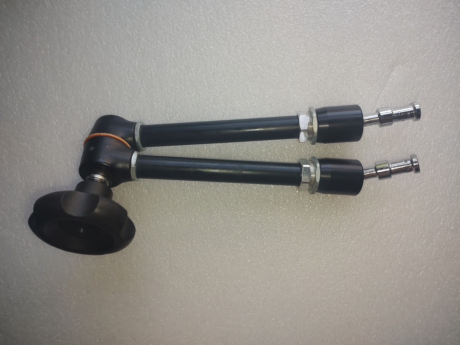 Manfrotto 244 Magic Arm Friction Arm - Studio Lightning And Grip Work