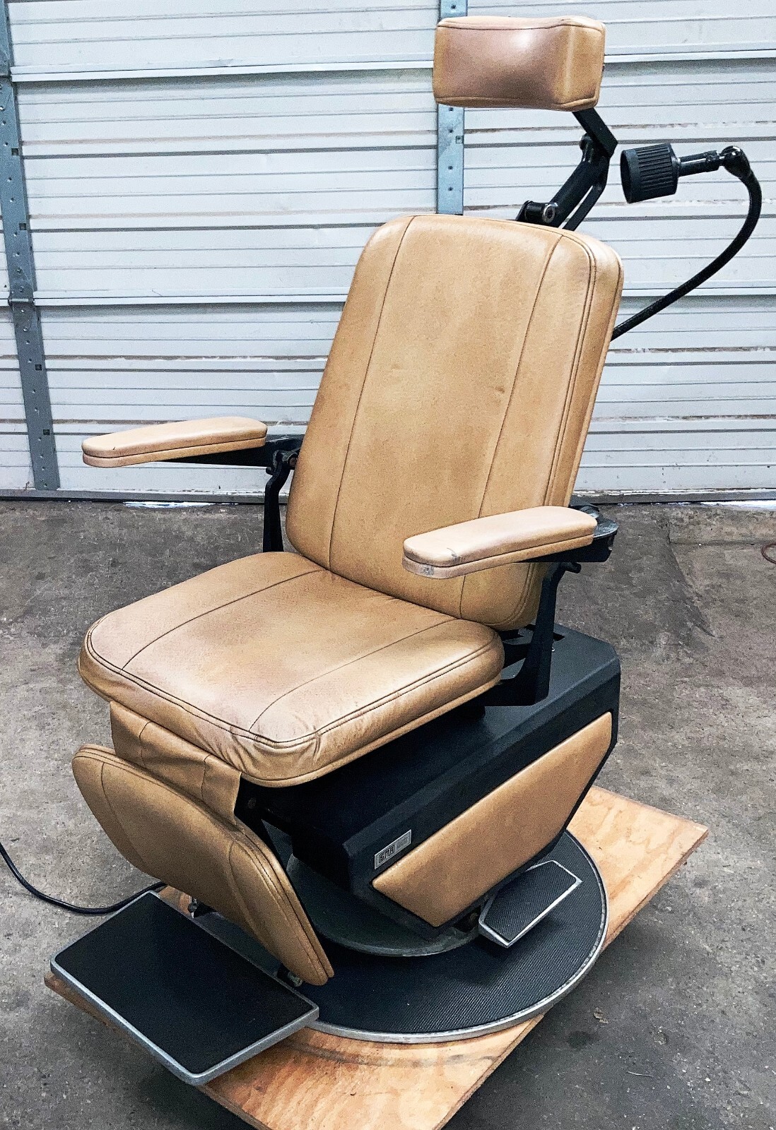 SMR Maxi 10100 ENT Examination Exam Chair - With Light - Tested - Works Well !!!