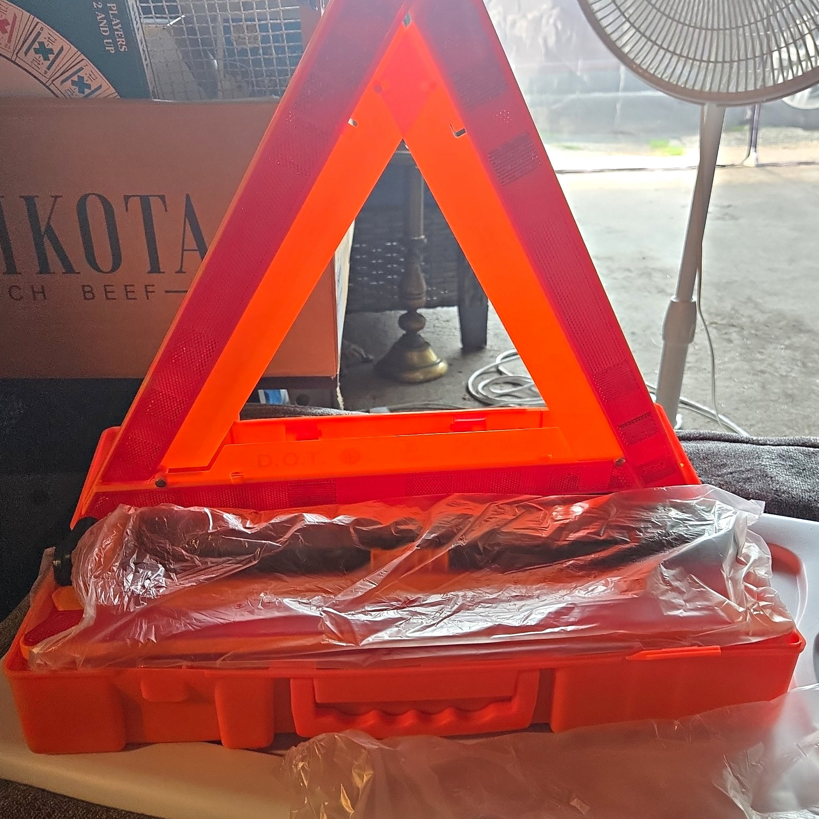 Emergency Warning Triangles 3-Pack Reflective Roadside Safety Kit