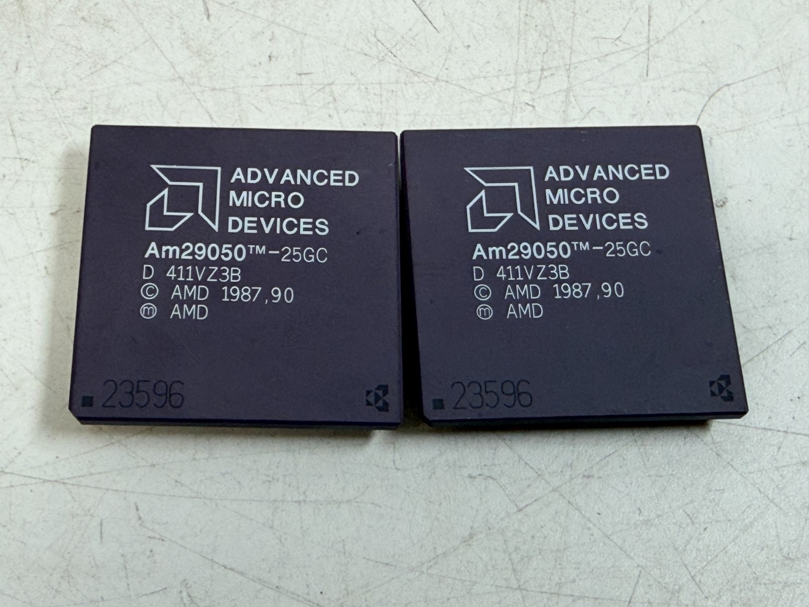Ceramic AMD Am29050-25GC RISC microprocessor