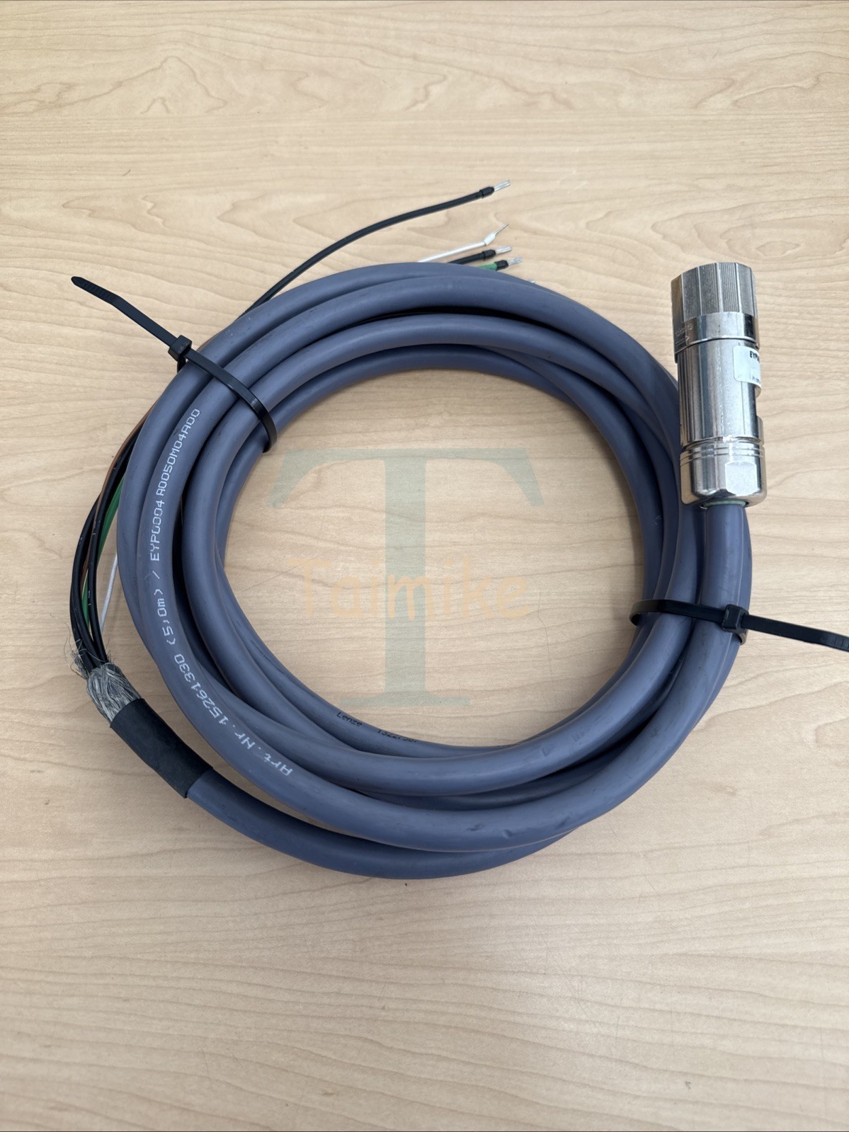 NEW! Lenze EYP0004A0050M04A00 Motor Power Cable 15261330 - 5m