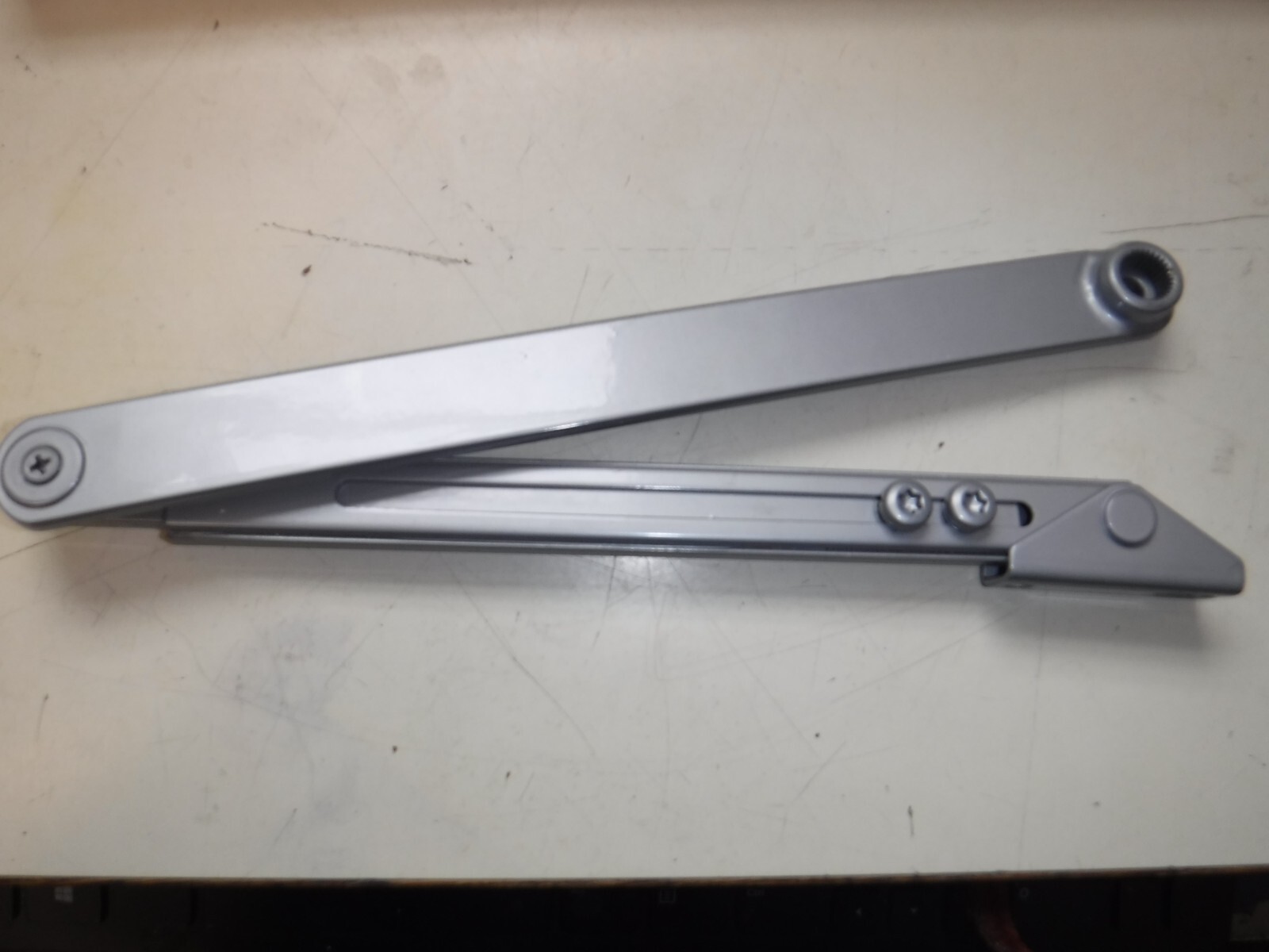 ASSA ABLOY DCL191 LINK ARM HOLD OPEN ASSEMBLY SS POWDER COATED SILVER
