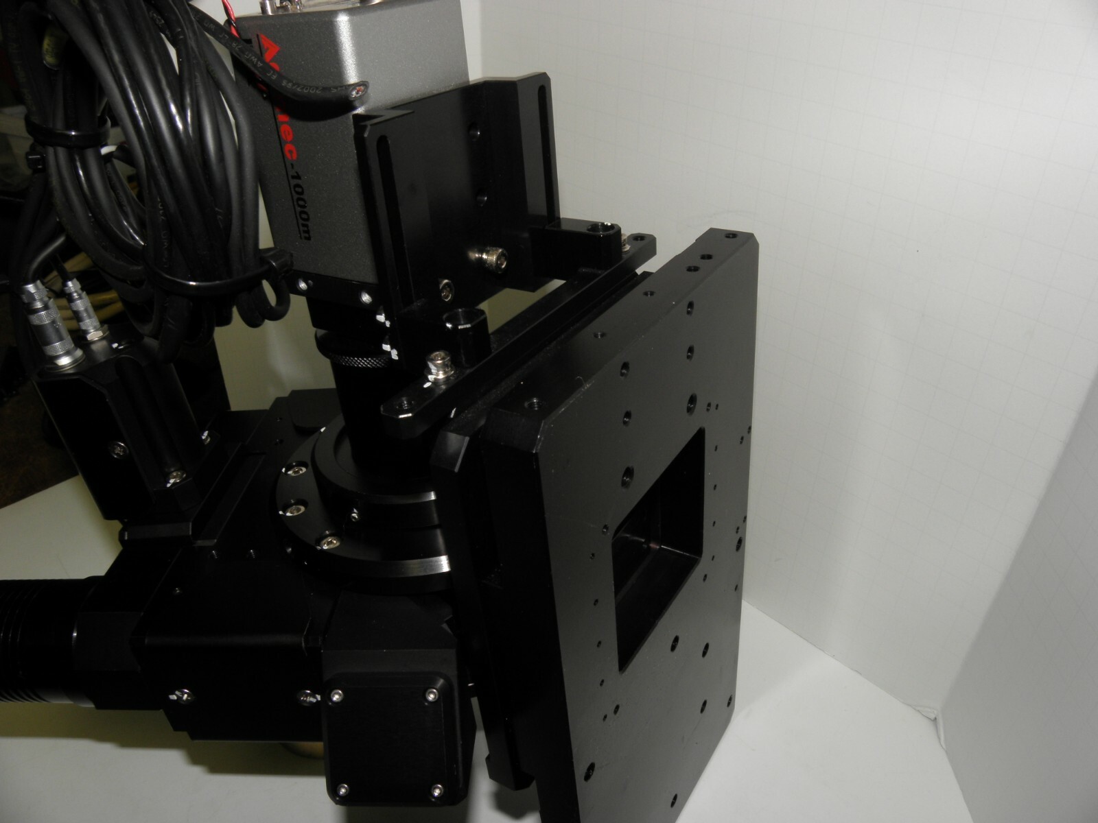 Machine Vision with Adimec-1000m and 145LED ring lamp and off axis illuminators