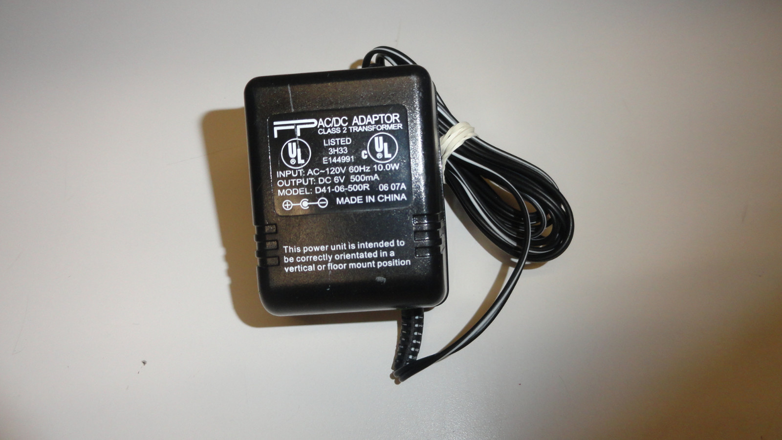 SS9:  FP AC/DC Power Adapter Class 2 Transformer Model D41-06-500R