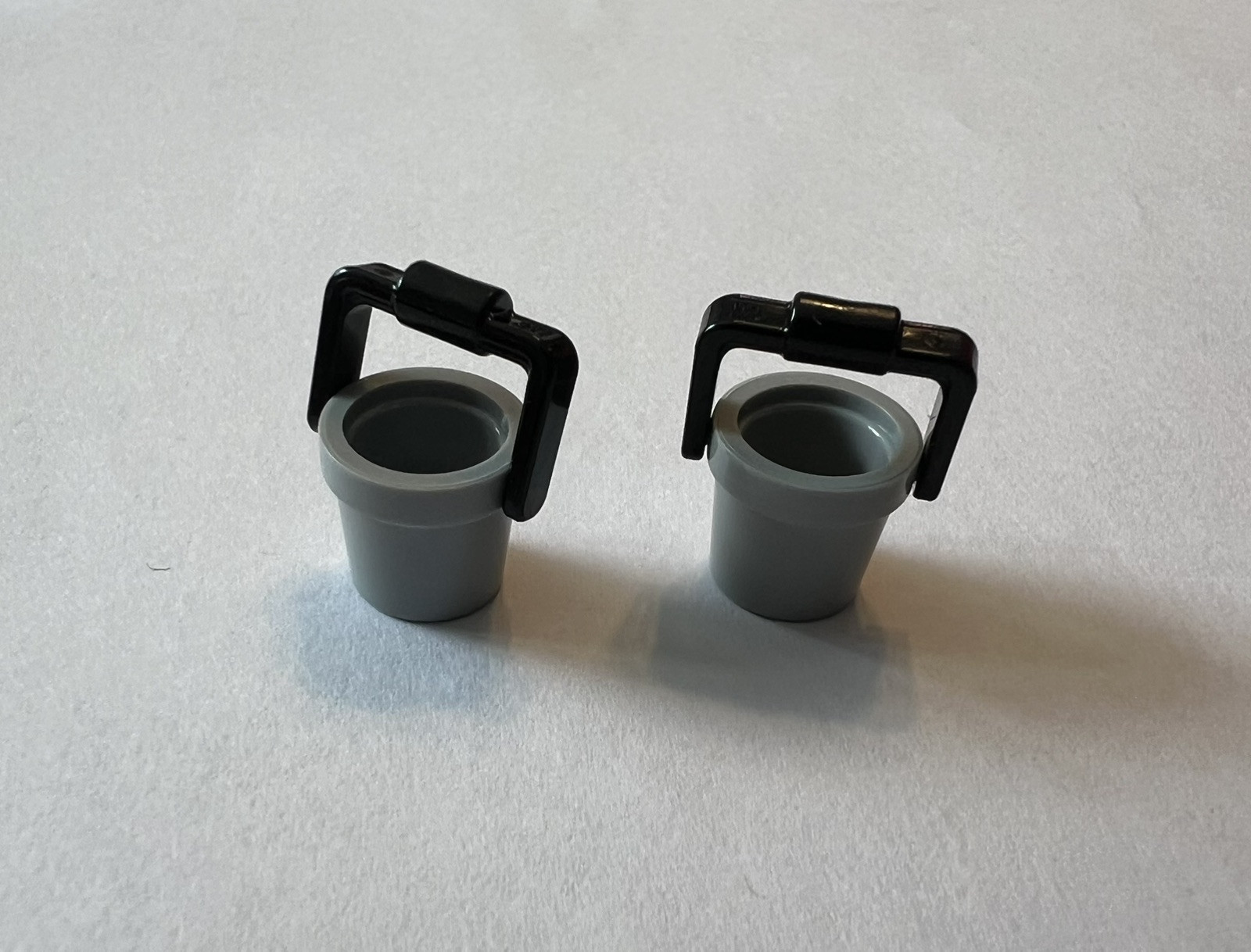 Lego Lot Of 2 Light Gray Grey Buckets Bucket With Handle Minifigure Minifig New