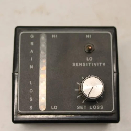 Used Grain Loss Monitor fits New Holland TR86 TR89 TR96 TR97 TR98 TR99 87010631