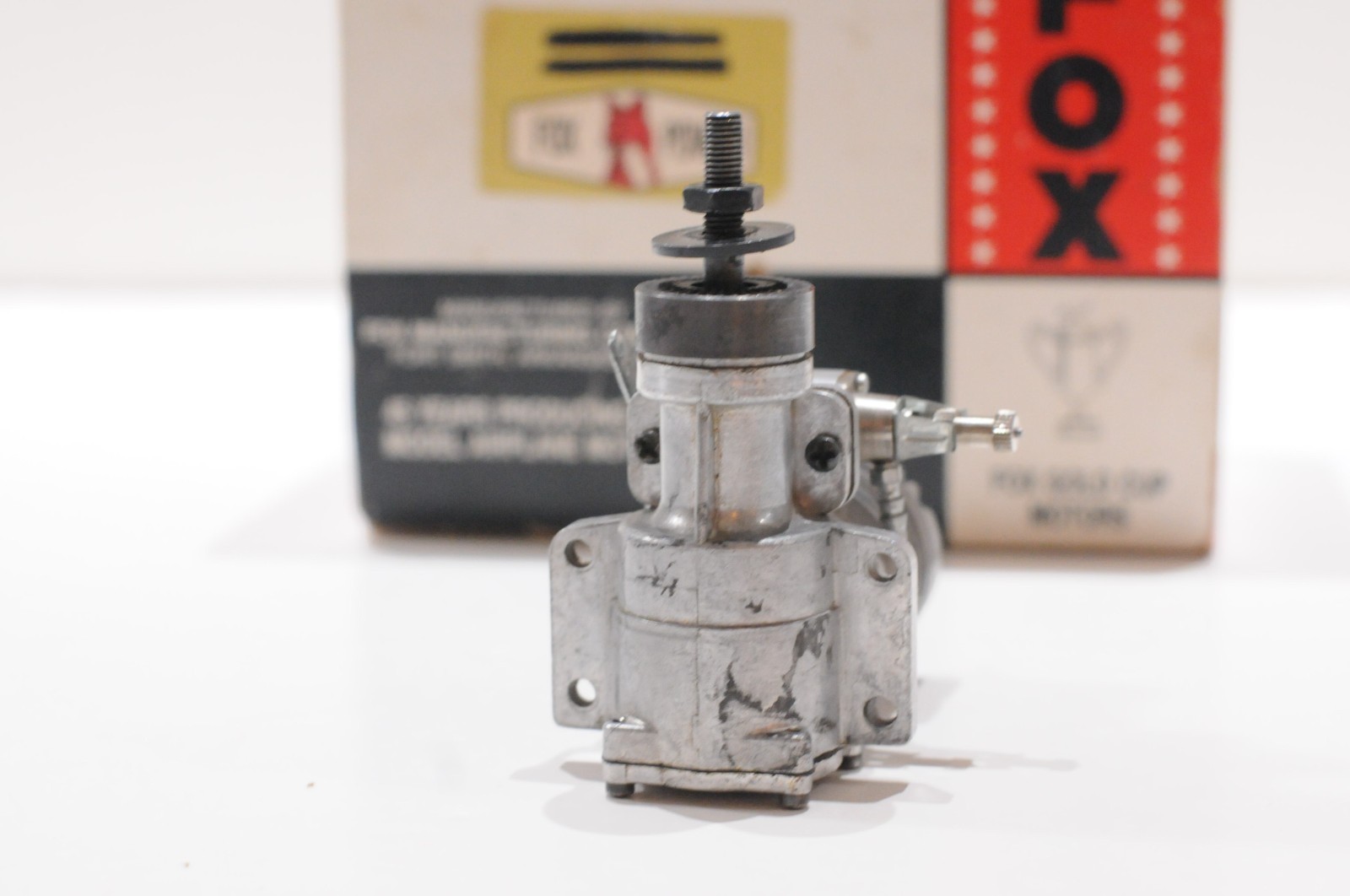 FOX .40 RC PLANE MODEL ENGINE REMOTE CONTROL