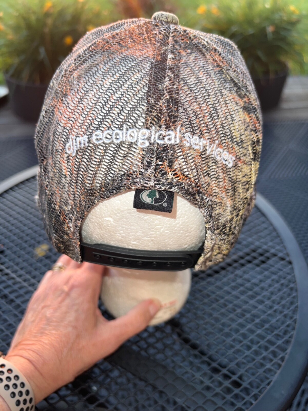 DJM Camouflage fabric mesh ecological Services Hat Cap Snapback One Cap EUC