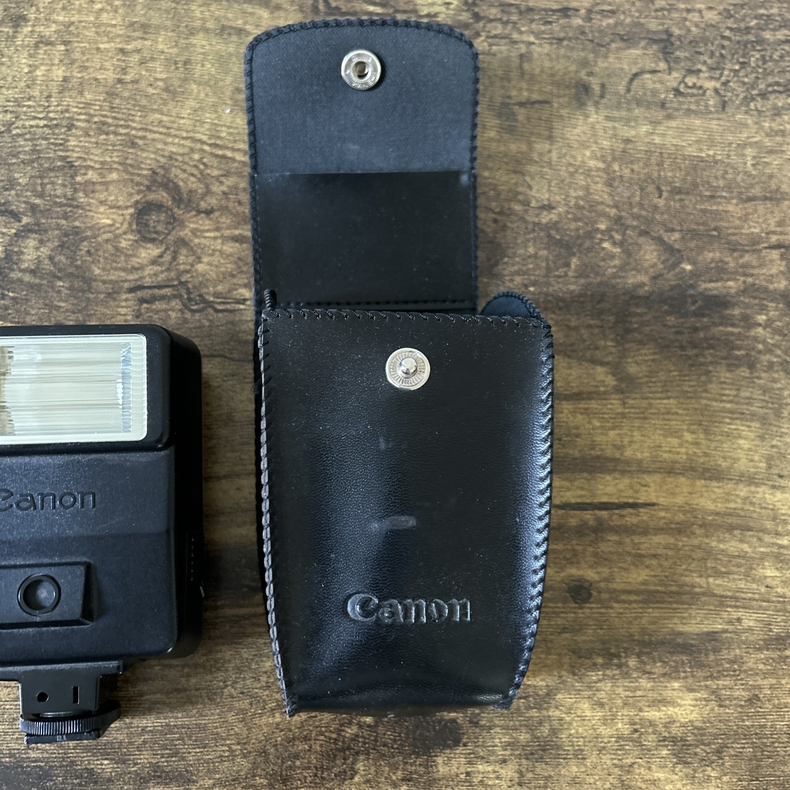 Canon Speedlite 155A Flash With Case Clean Battery Compartment - Tested Works