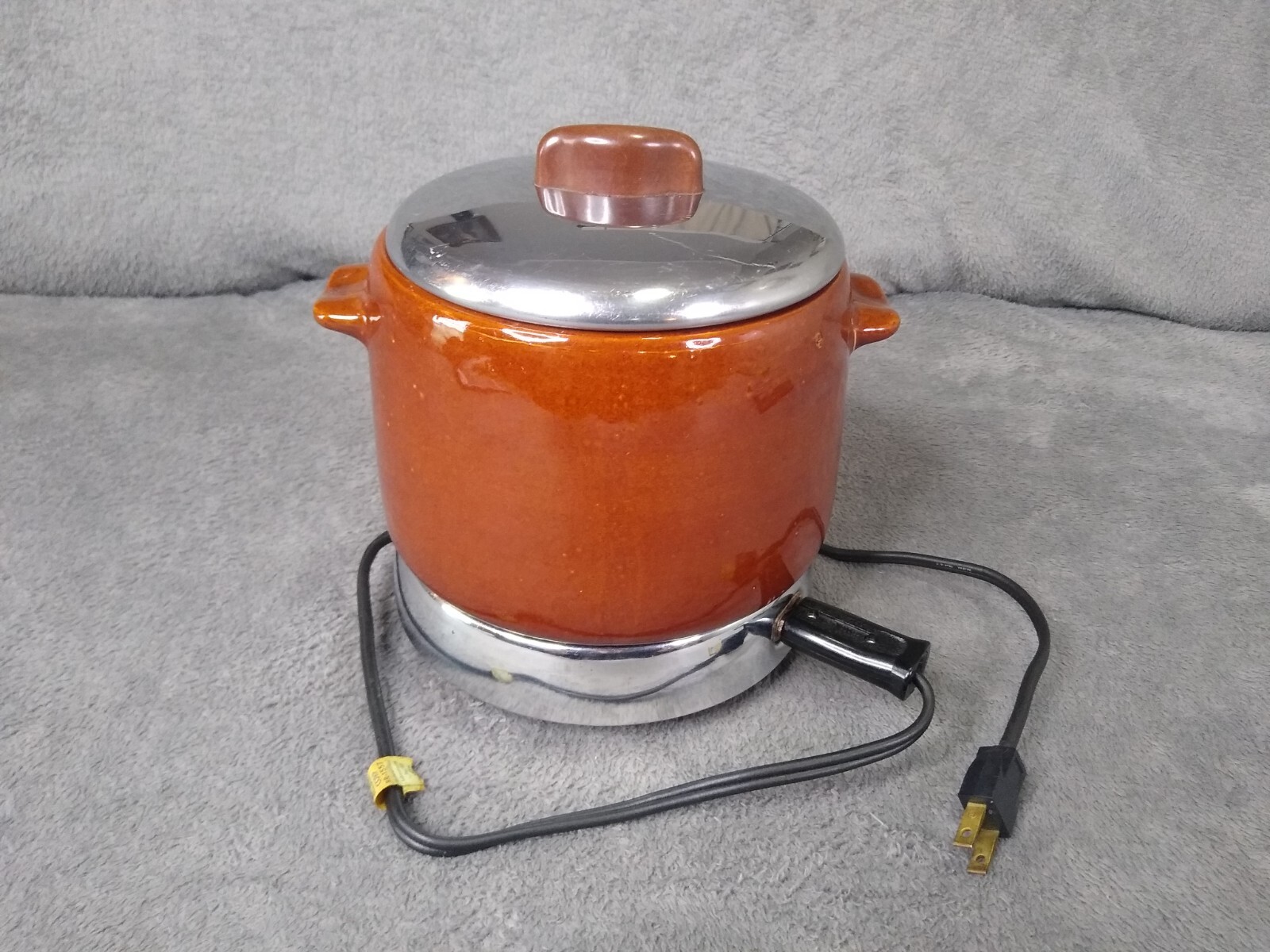 VTG West Bend Bean Pot 2 Qt #3295E Tested Working